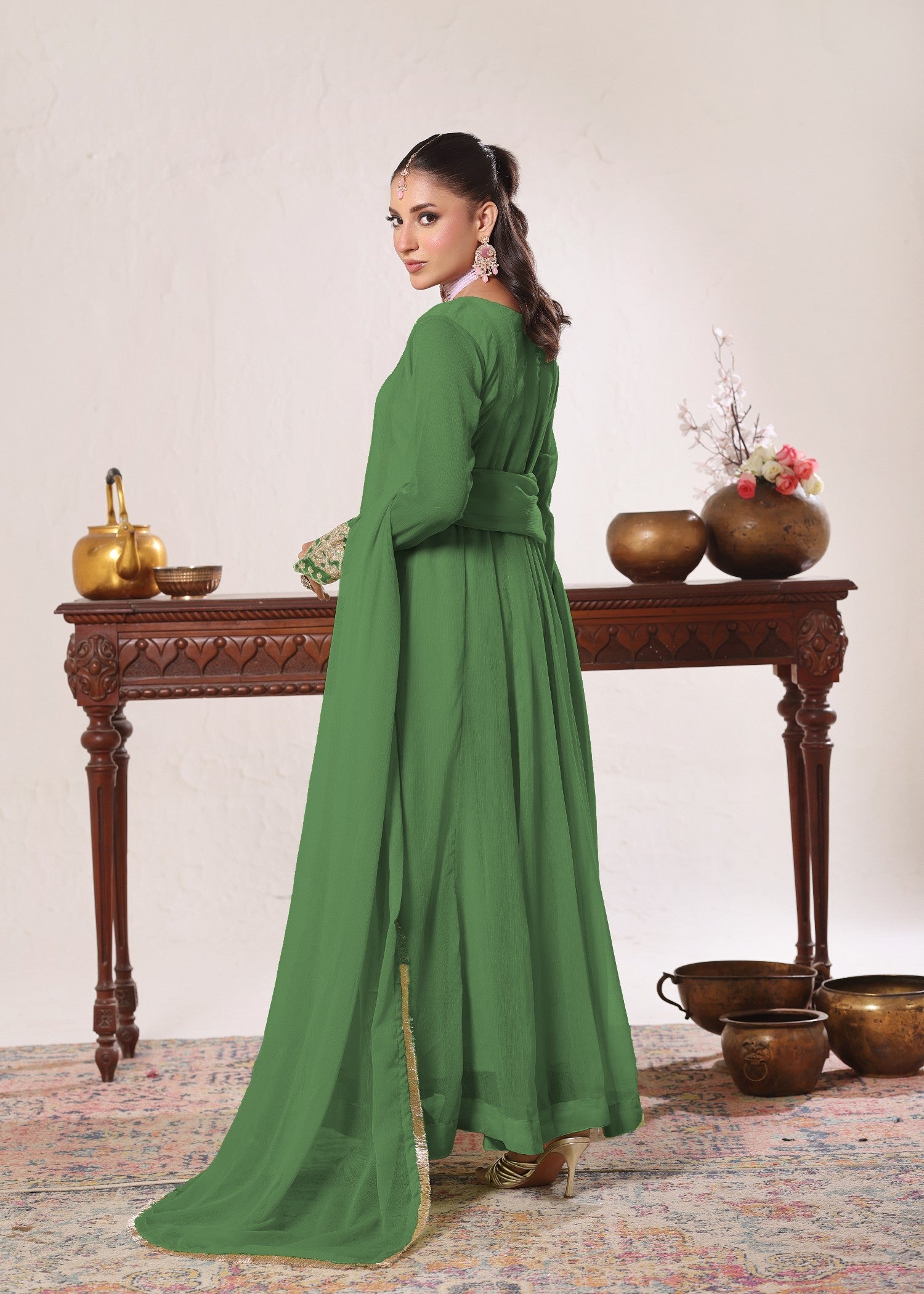 chiffon Pishwas in Green