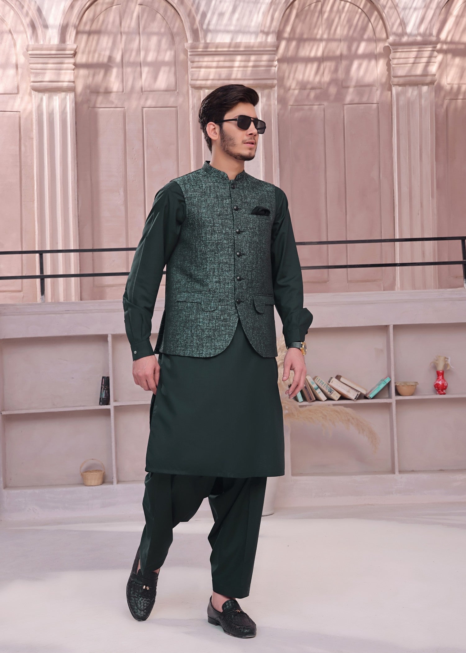 suiting Waistcoat in Dark green by The Great Masters (TGM)