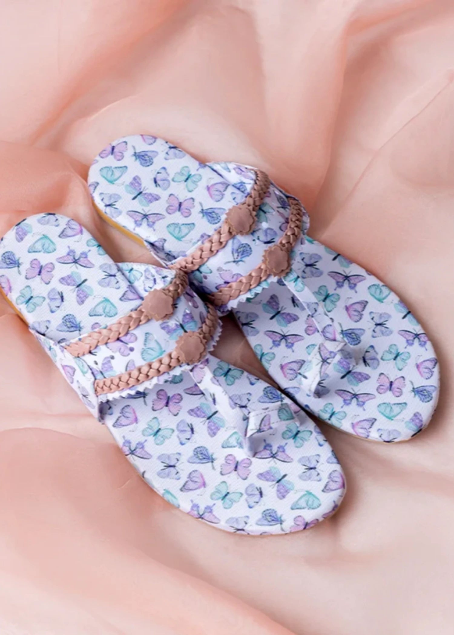 Kolapuri in Lavender by - High Quality Women Kolapuri ZWN5689