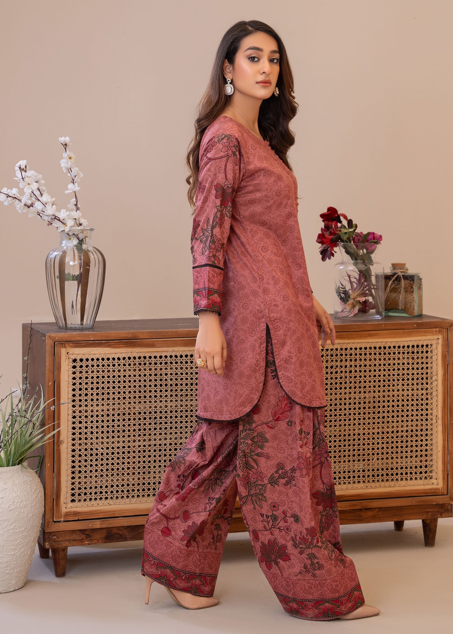 lawn Kurta Set in Tawny brown