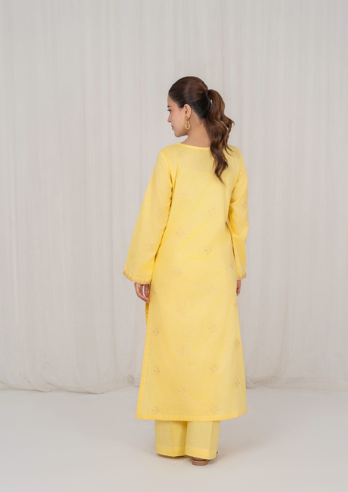 lawn Kurta Set in Lemon