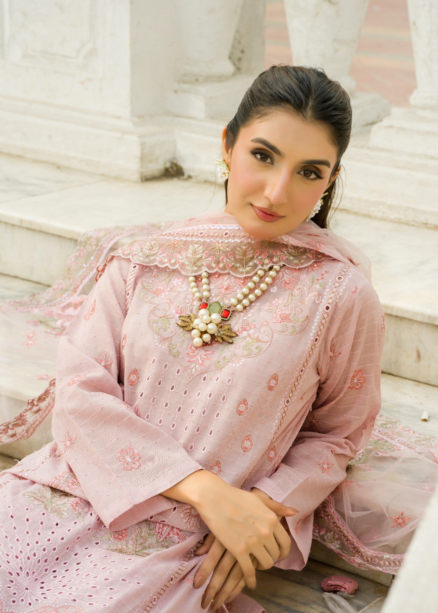 lawn Kurta Set in Baby pink