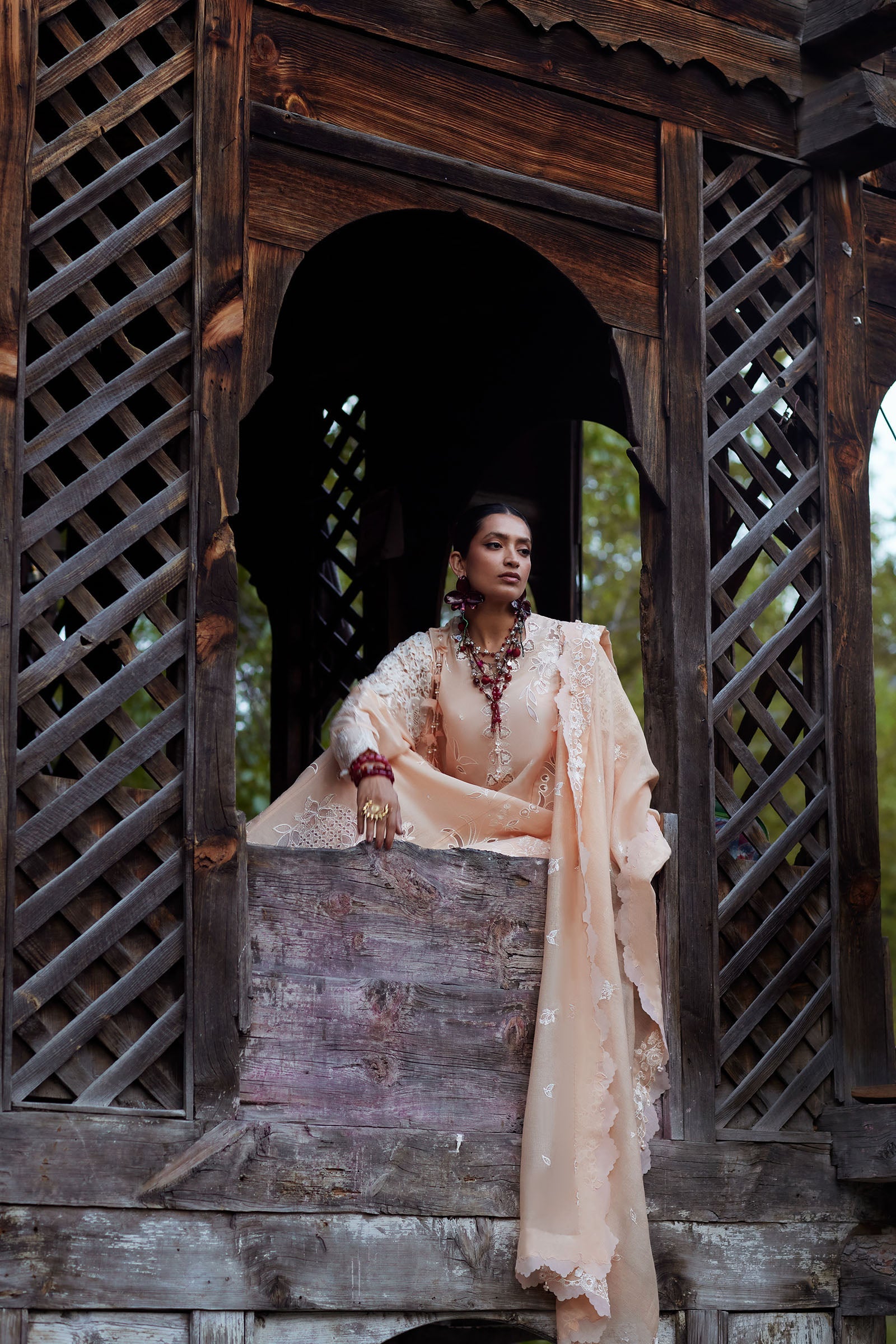 Kashmee Luxury Eid Lawn – NOORAI (EL26-06 A)