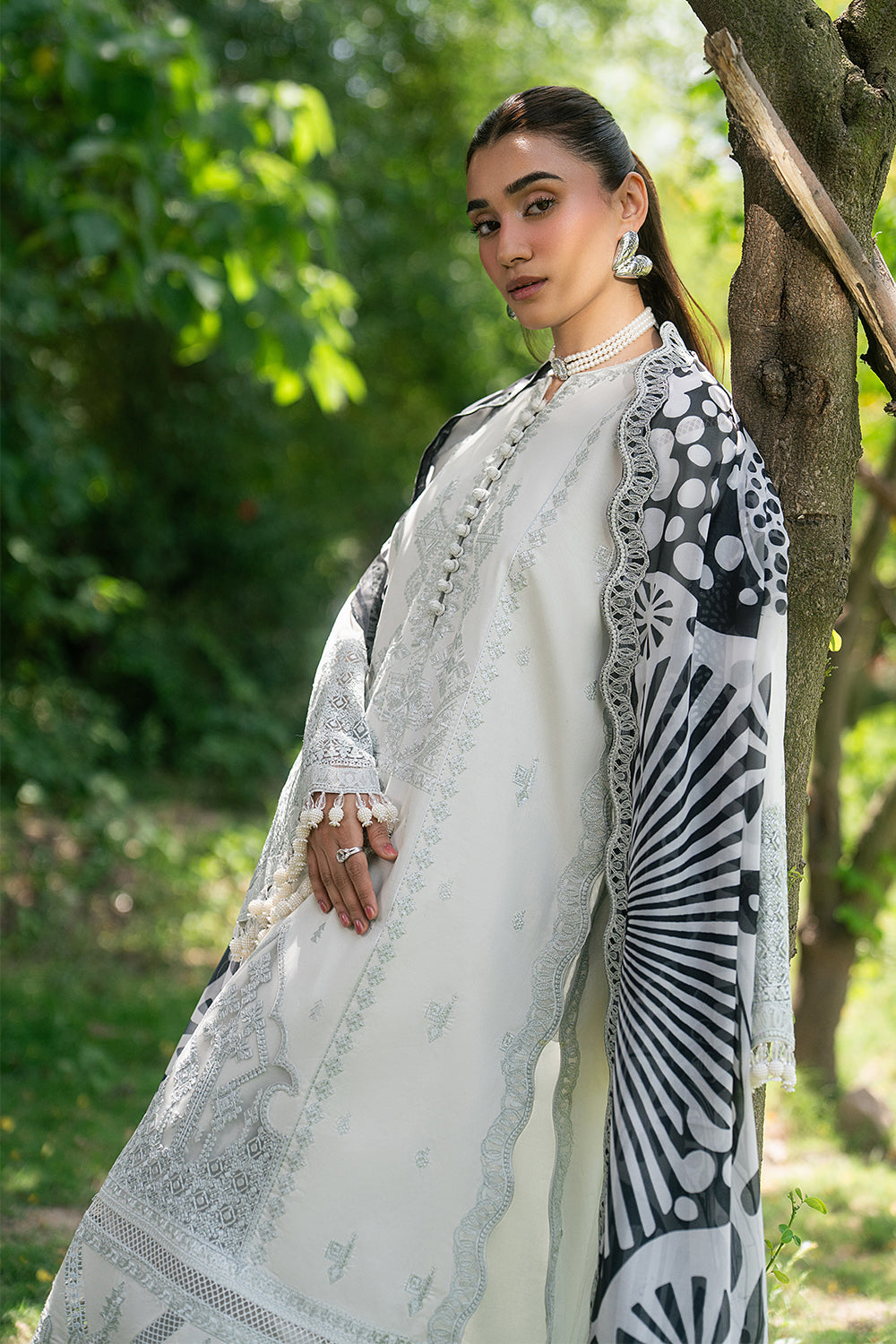 Luxury Lawn – IRIS - MSU0637