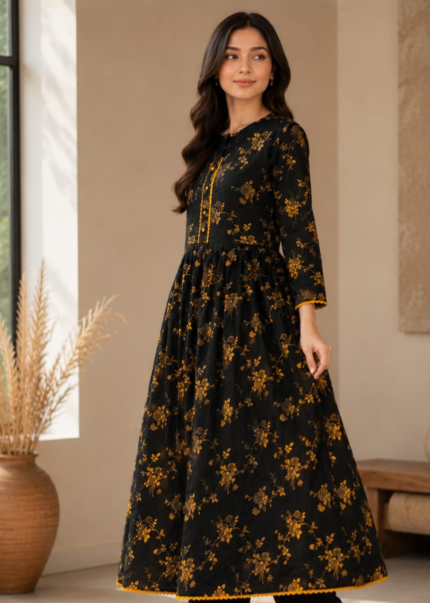 linen Maxi in Black