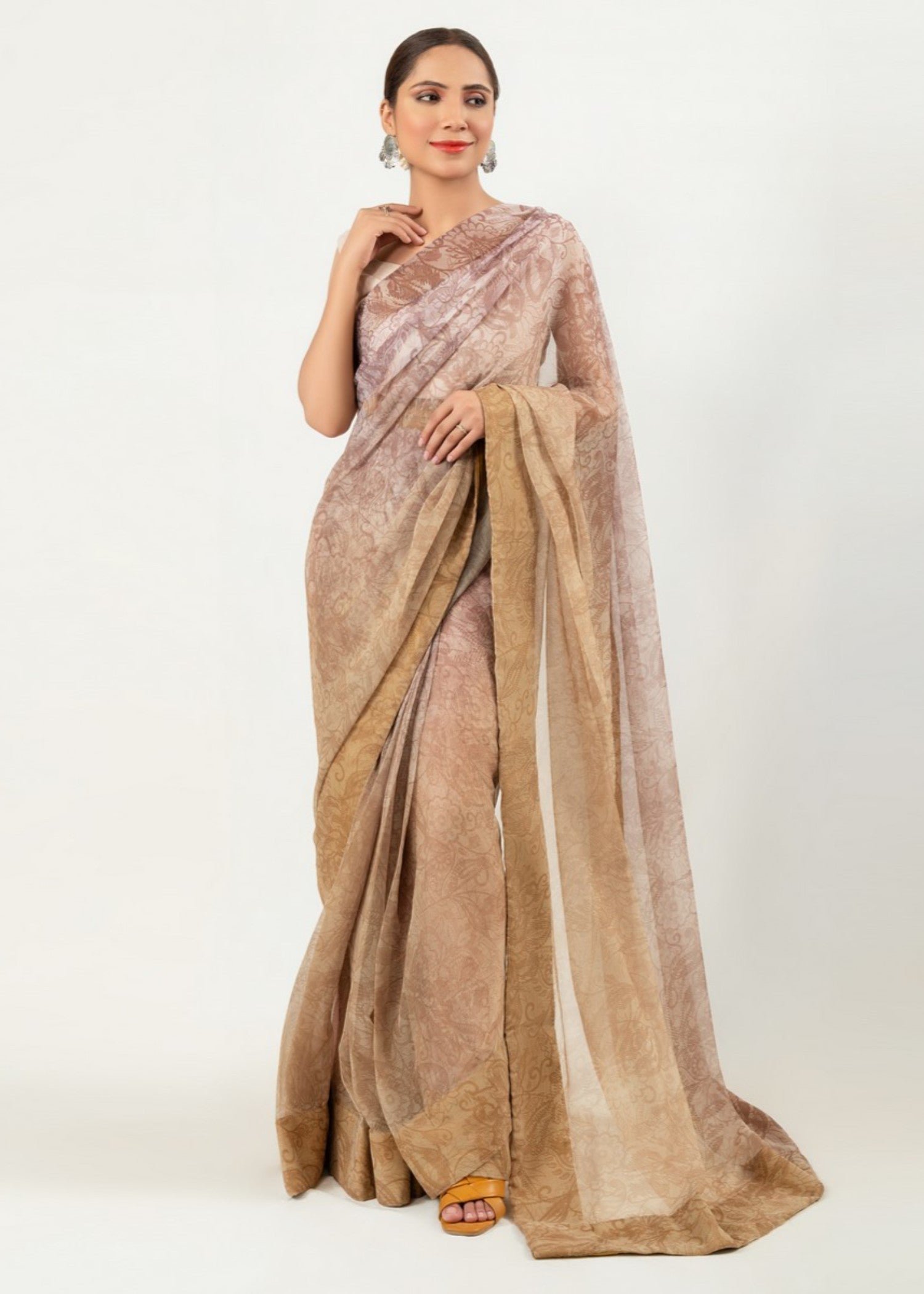 raw silk Saree in Walnut brown