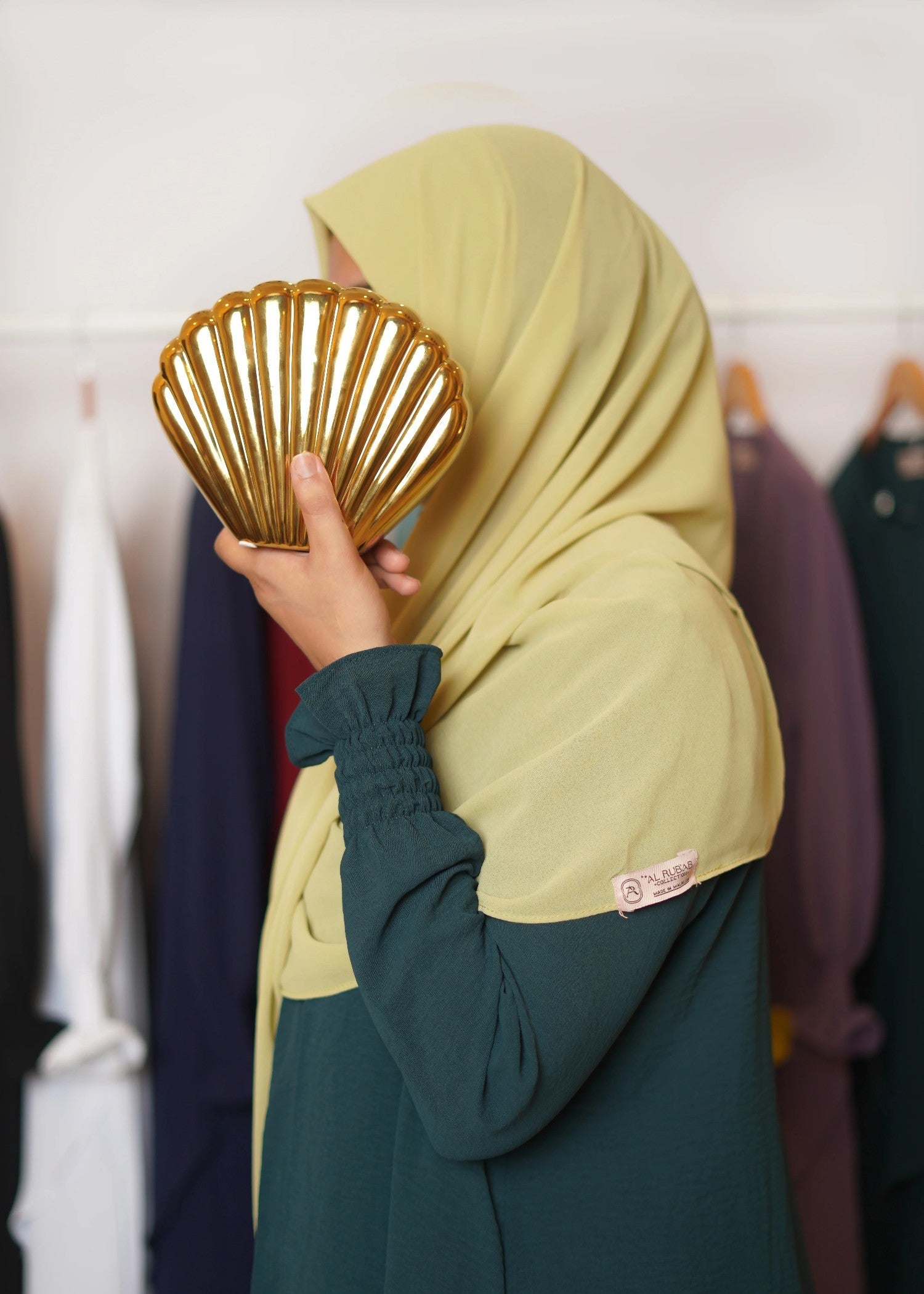 polyester Abaya in Dark green