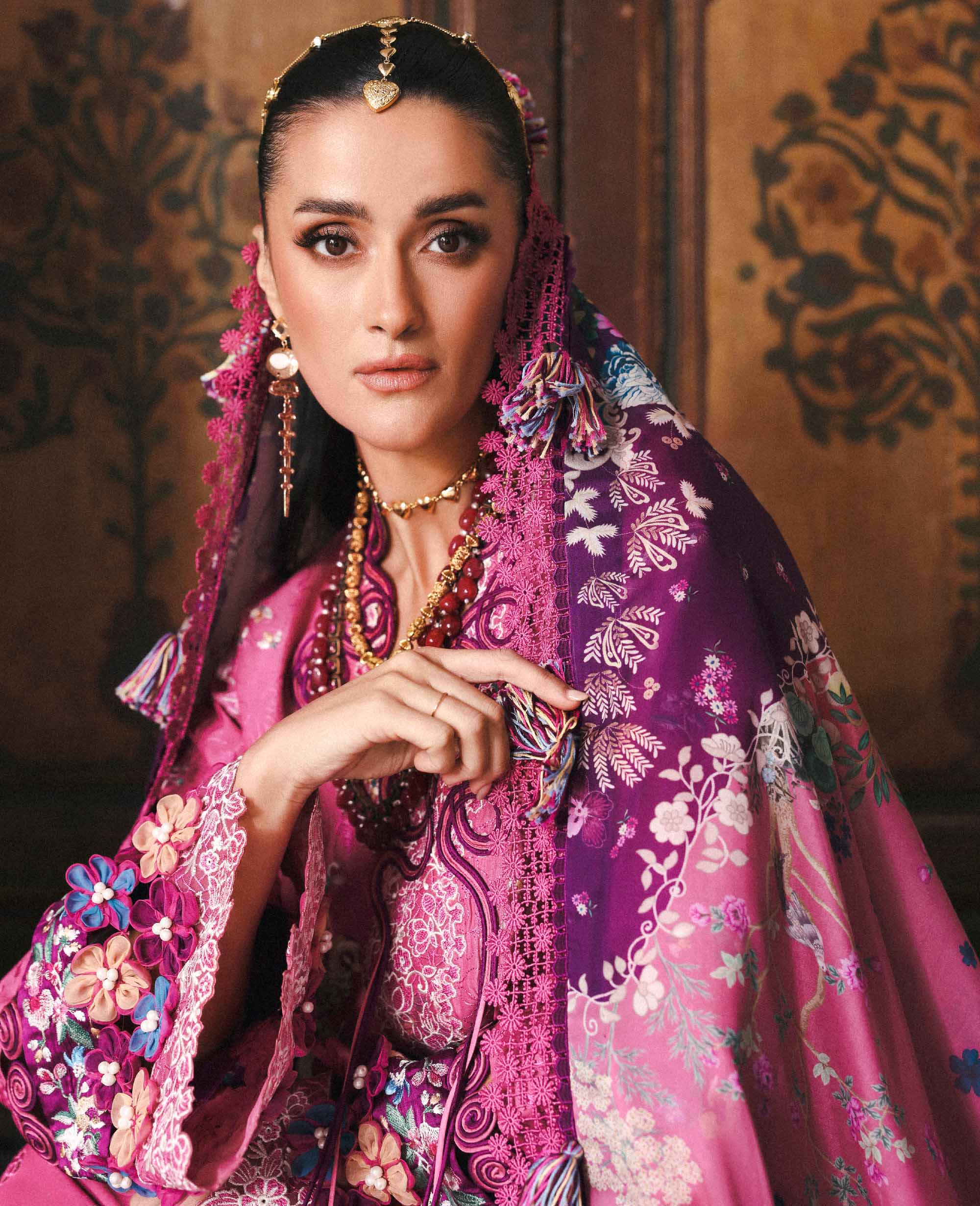 Republic Reine Eid Luxury Lawn – Aria