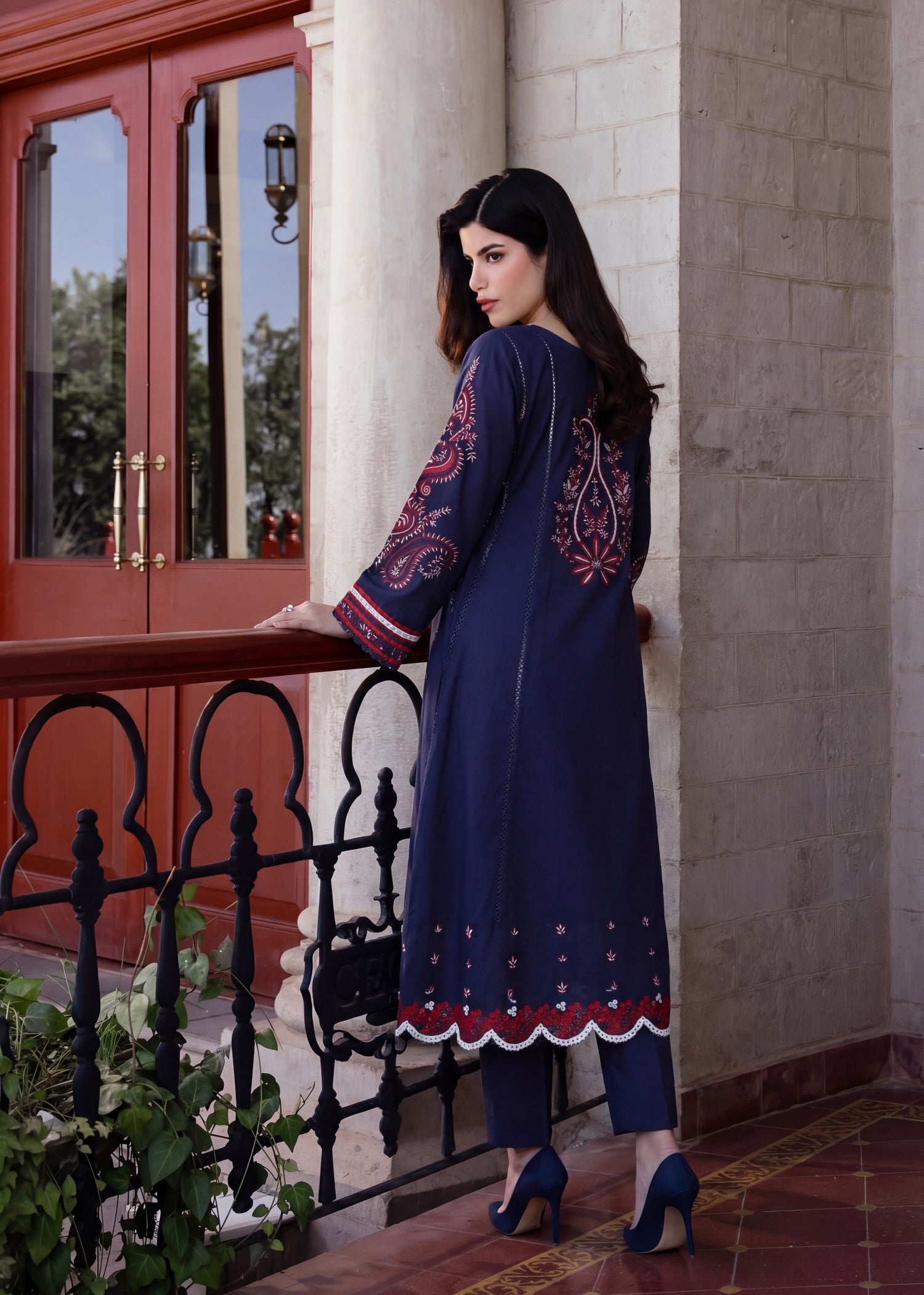 lawn Pishwas in Navy blue