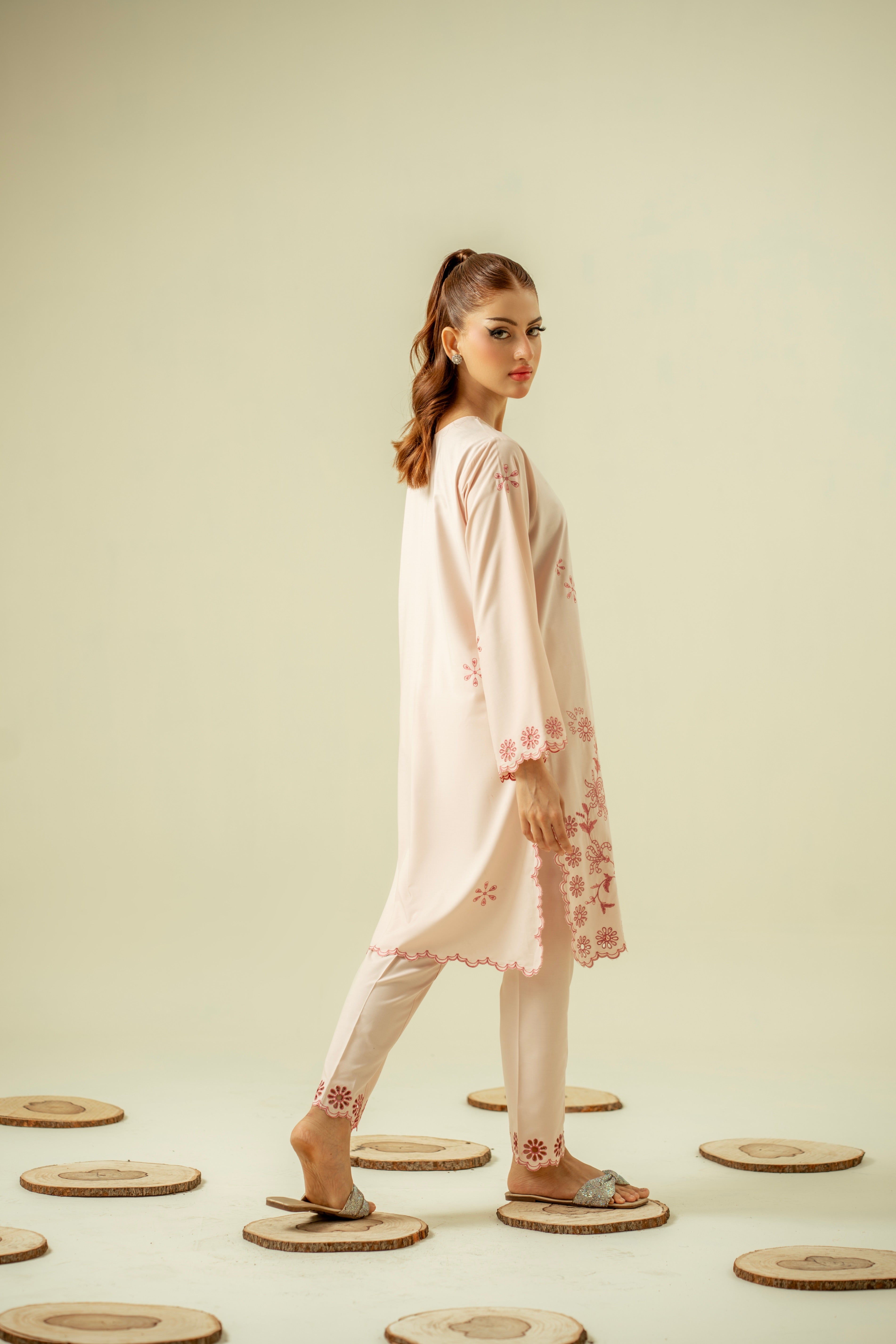 wash & wear Kurta Set in Pastel pink