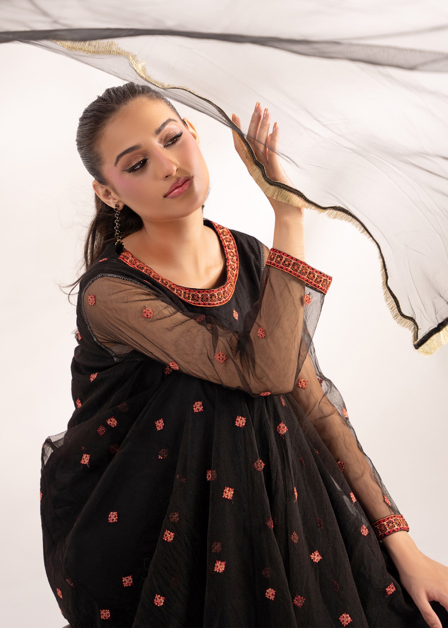 net Maxi in Black