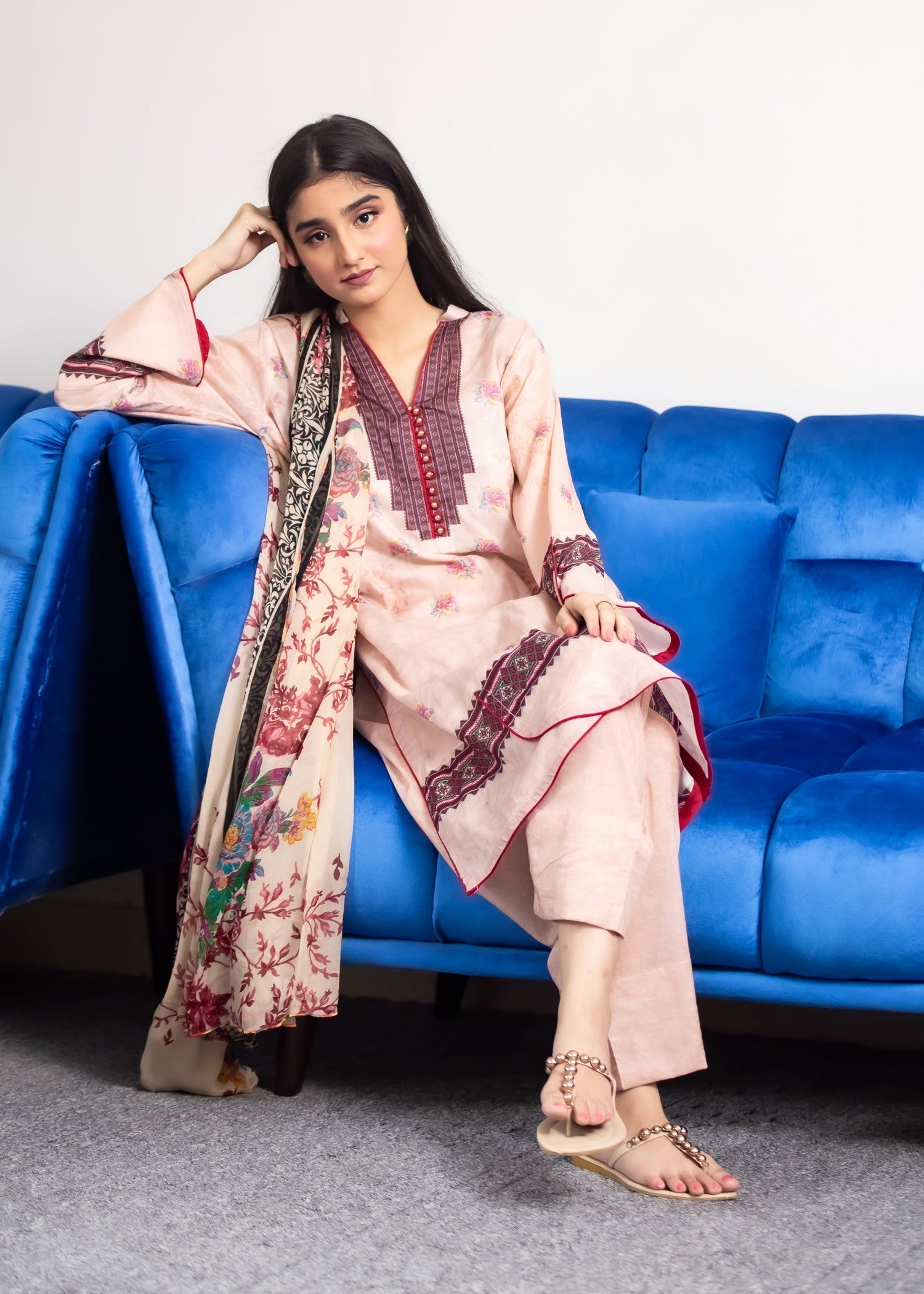 lawn Kurta Set in Light pink