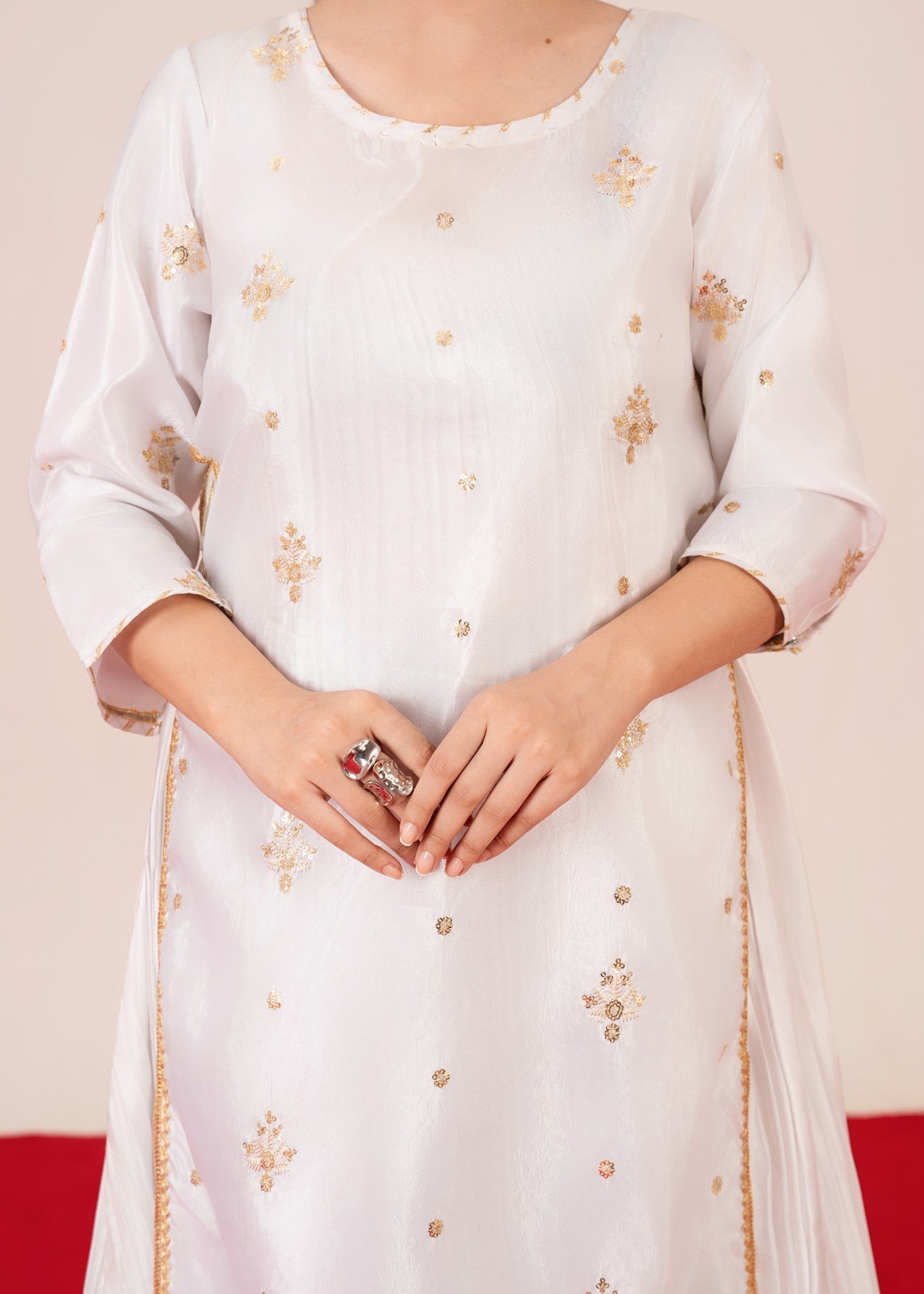 kattan silk Maxi in White
