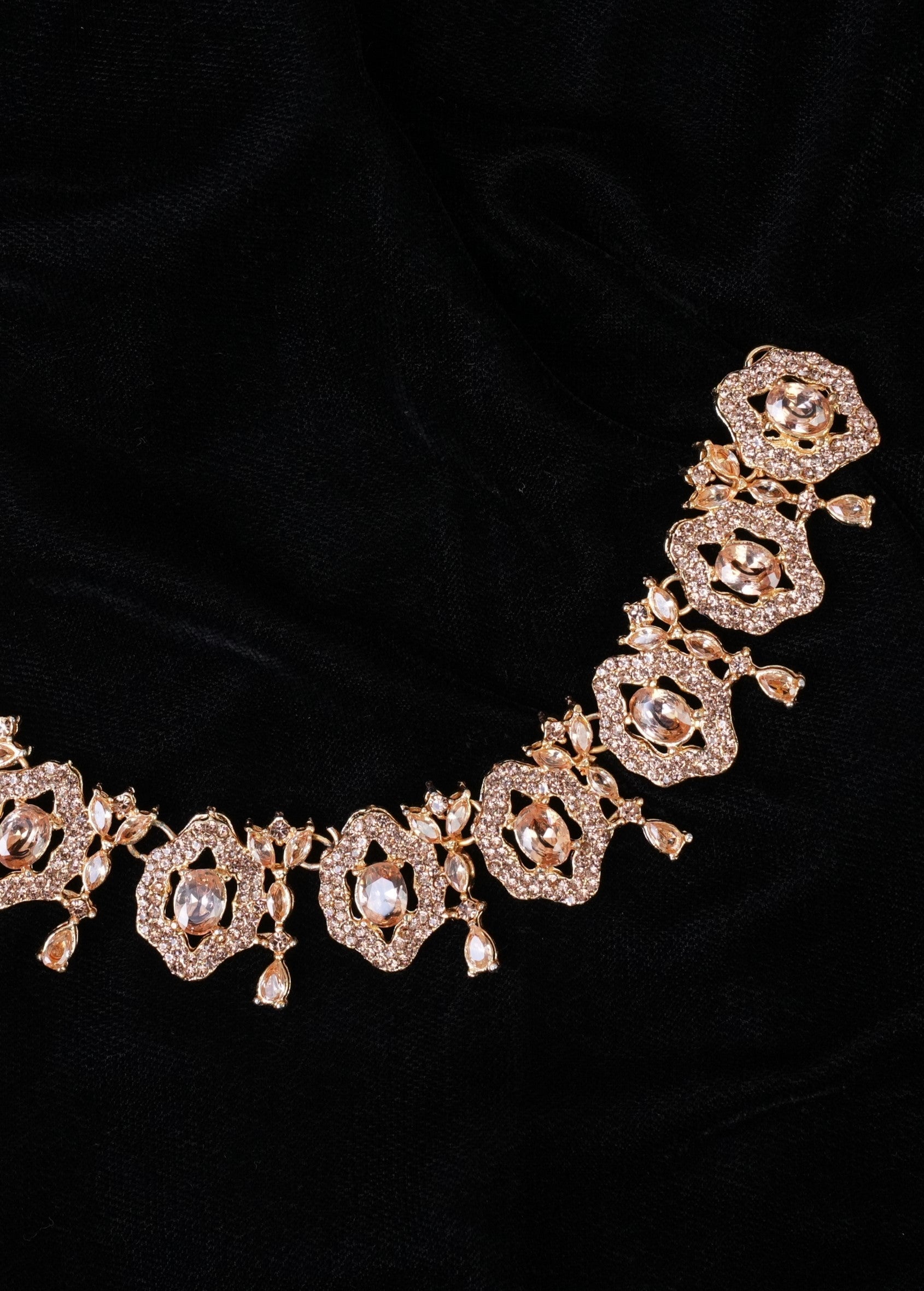 Jewelry Set in Gold, champagne Color by - Trendy Women Jewelry Set YQH7723
