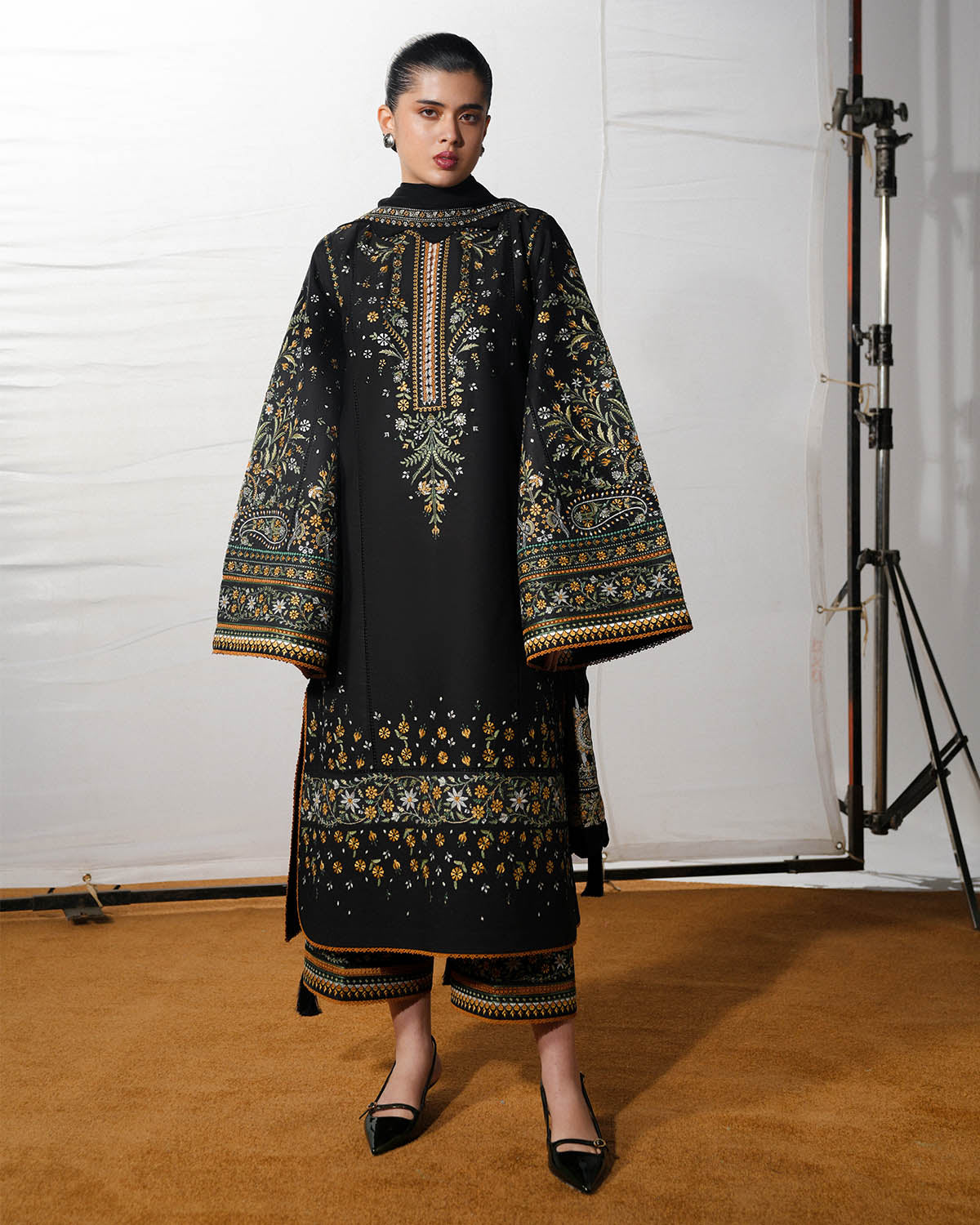 Jugnu Spring/Summer Lawn – Rani