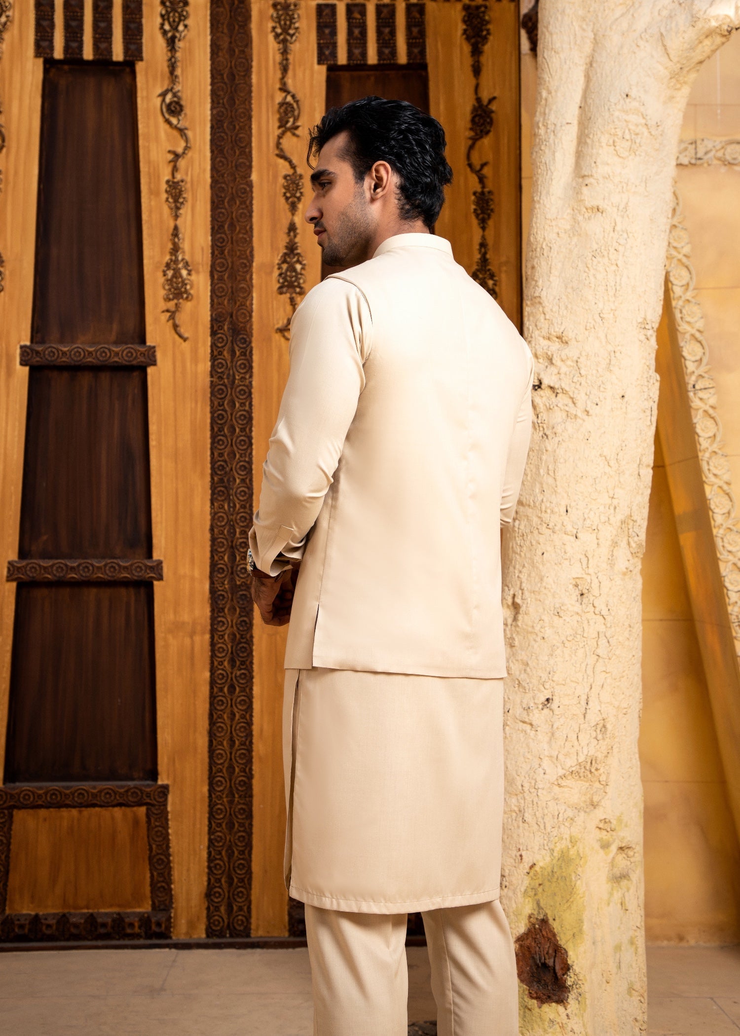 wash & wear Waistcoat in Beige