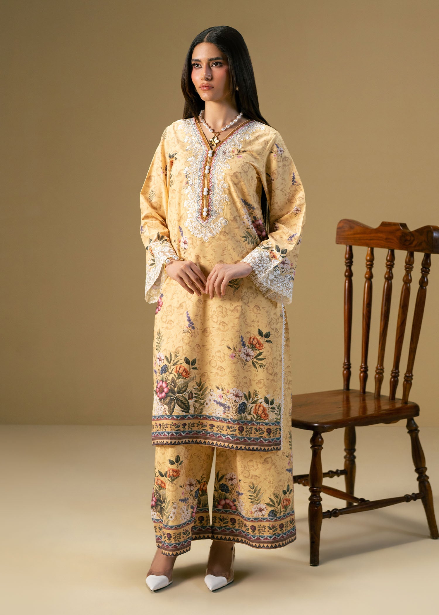 lawn Co Ord Sets in Lemon chiffon