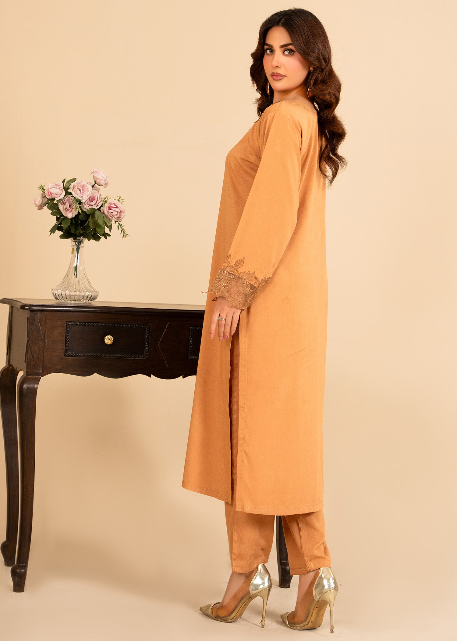 linen Kurta Set in Camel brown