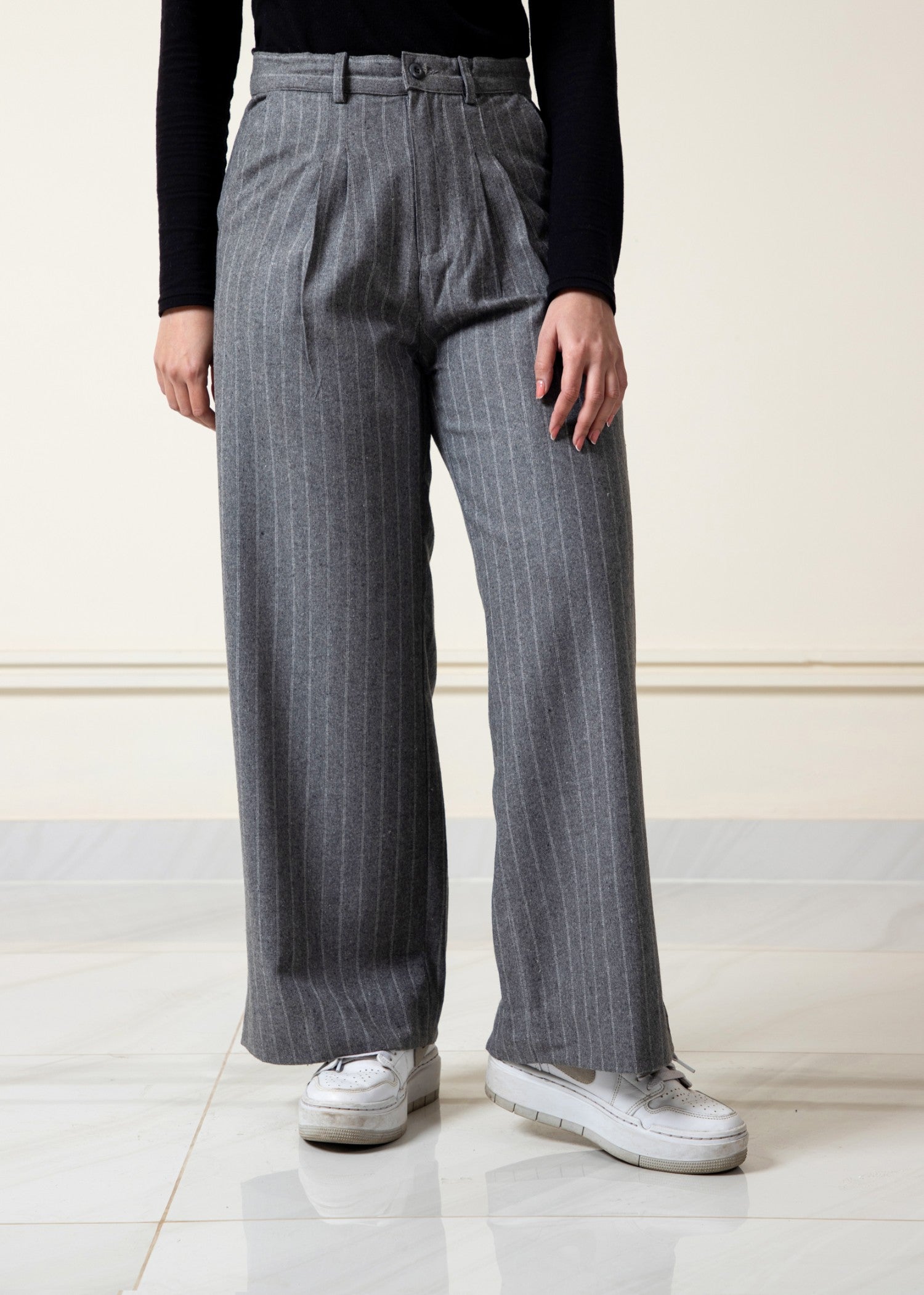 wool Pants in Grey