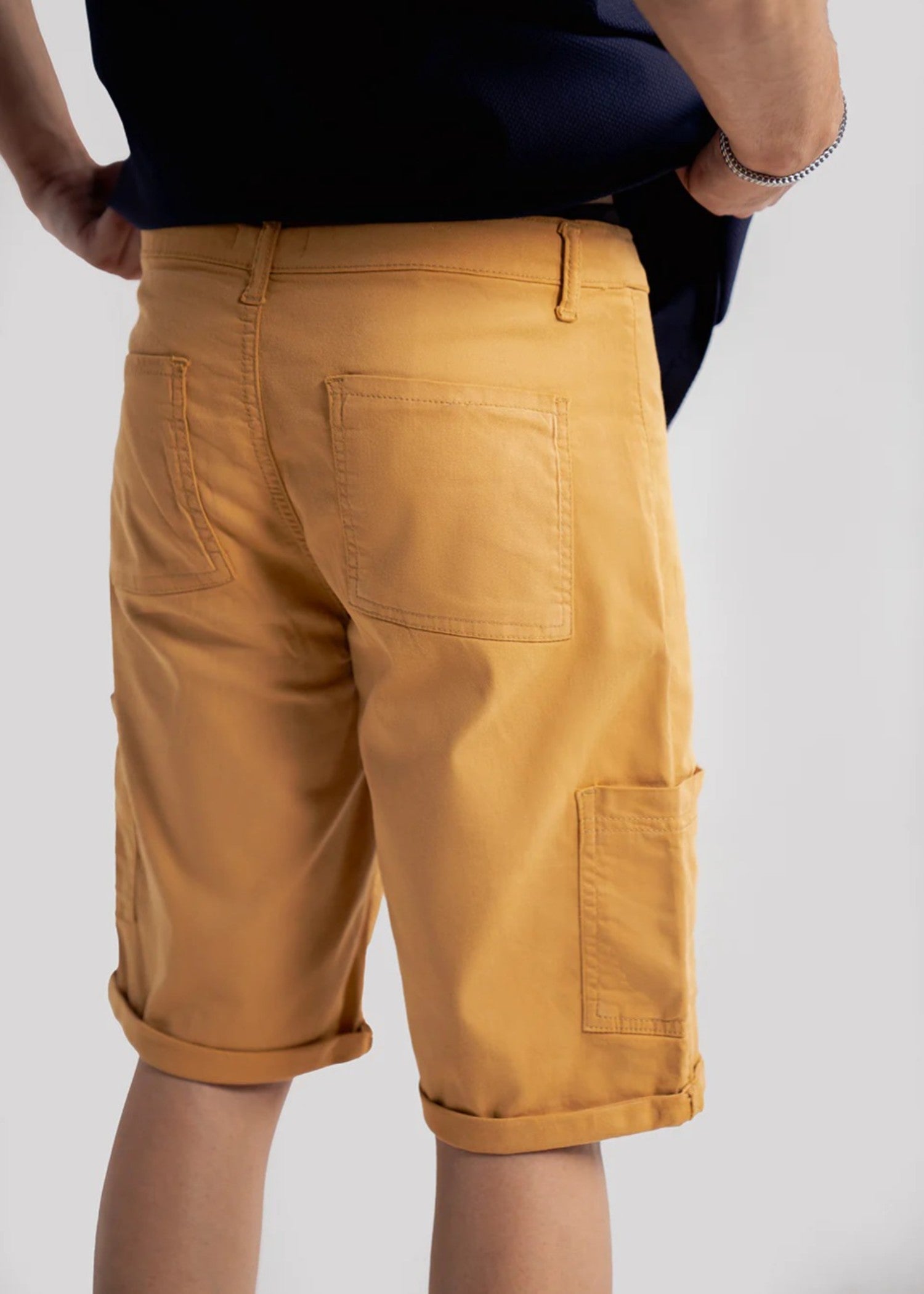 twill cotton Shorts in Carrot orange