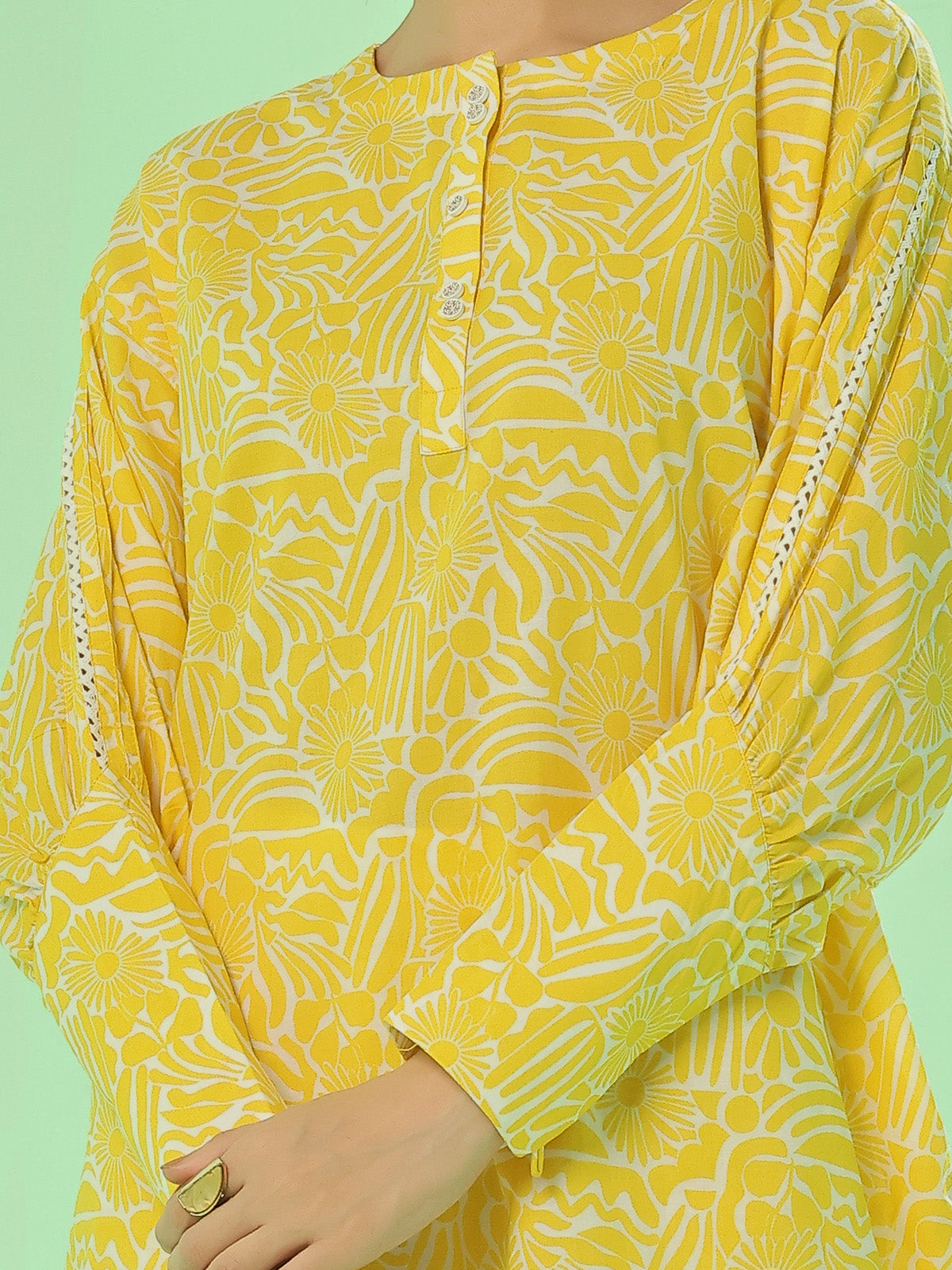 zari lawn Unstitched in Blonde