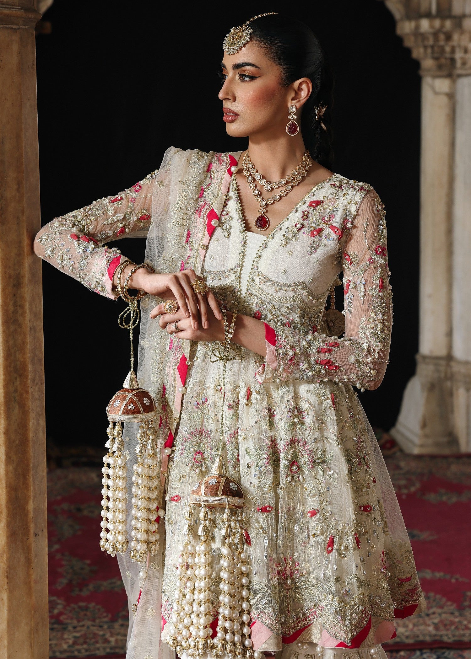 net Gharara in White