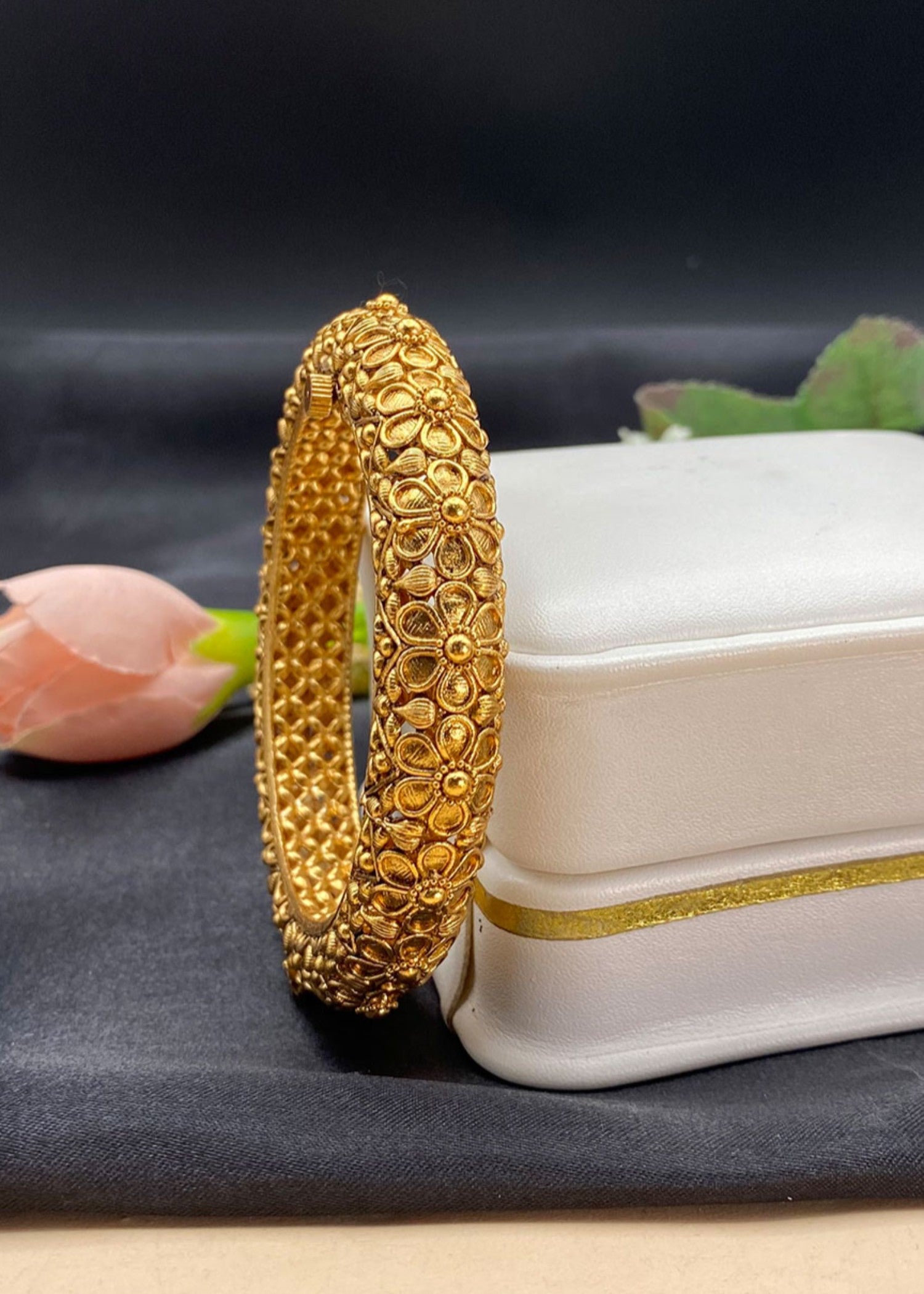Bangles in Gold Color by - Trendy Women Bangles SRP2263