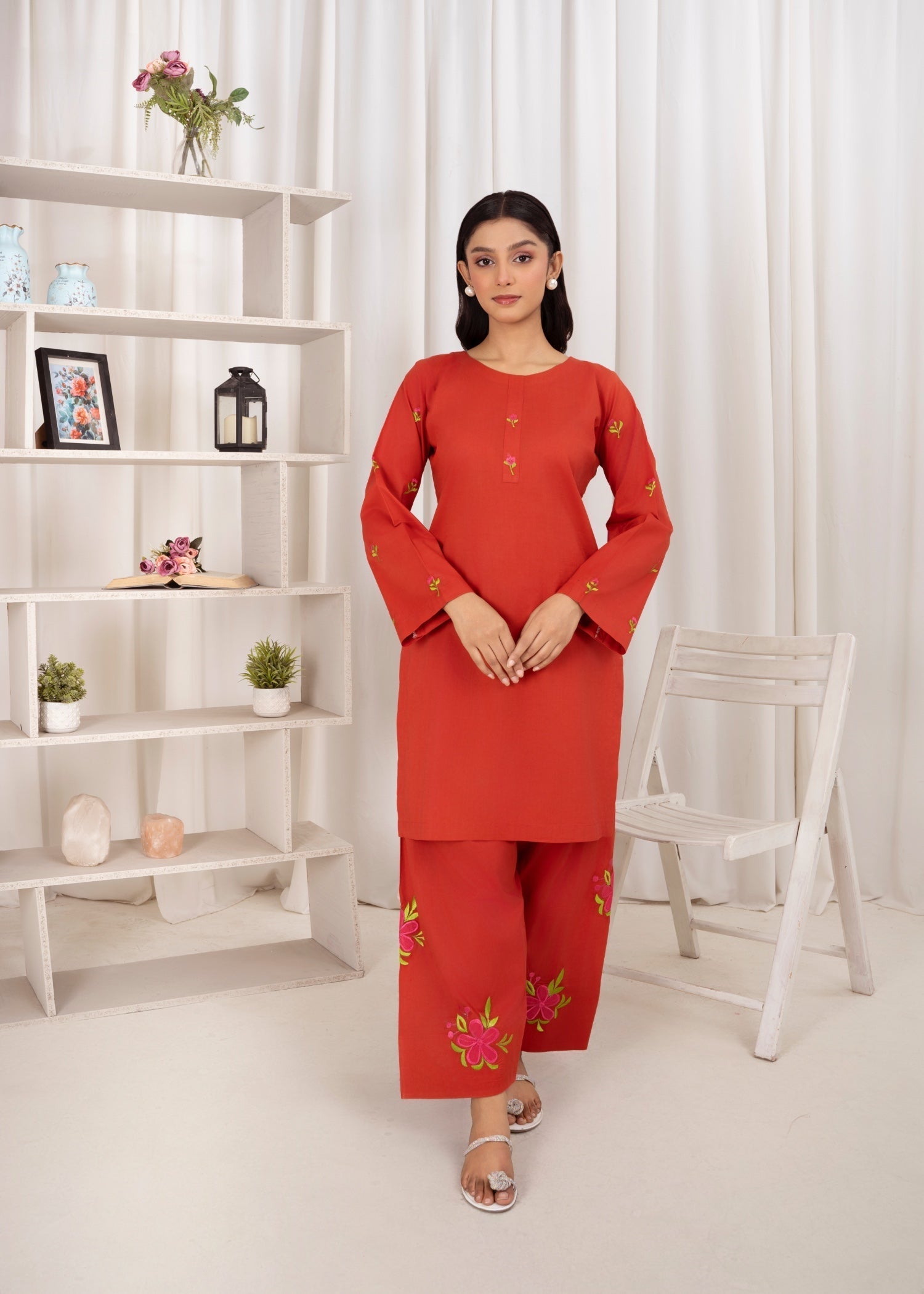 lawn Kurta Set in Carnation red