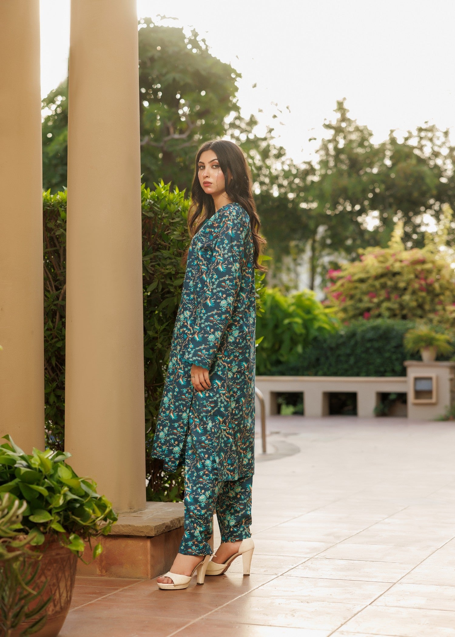 lawn Co Ord Sets in Bottle green