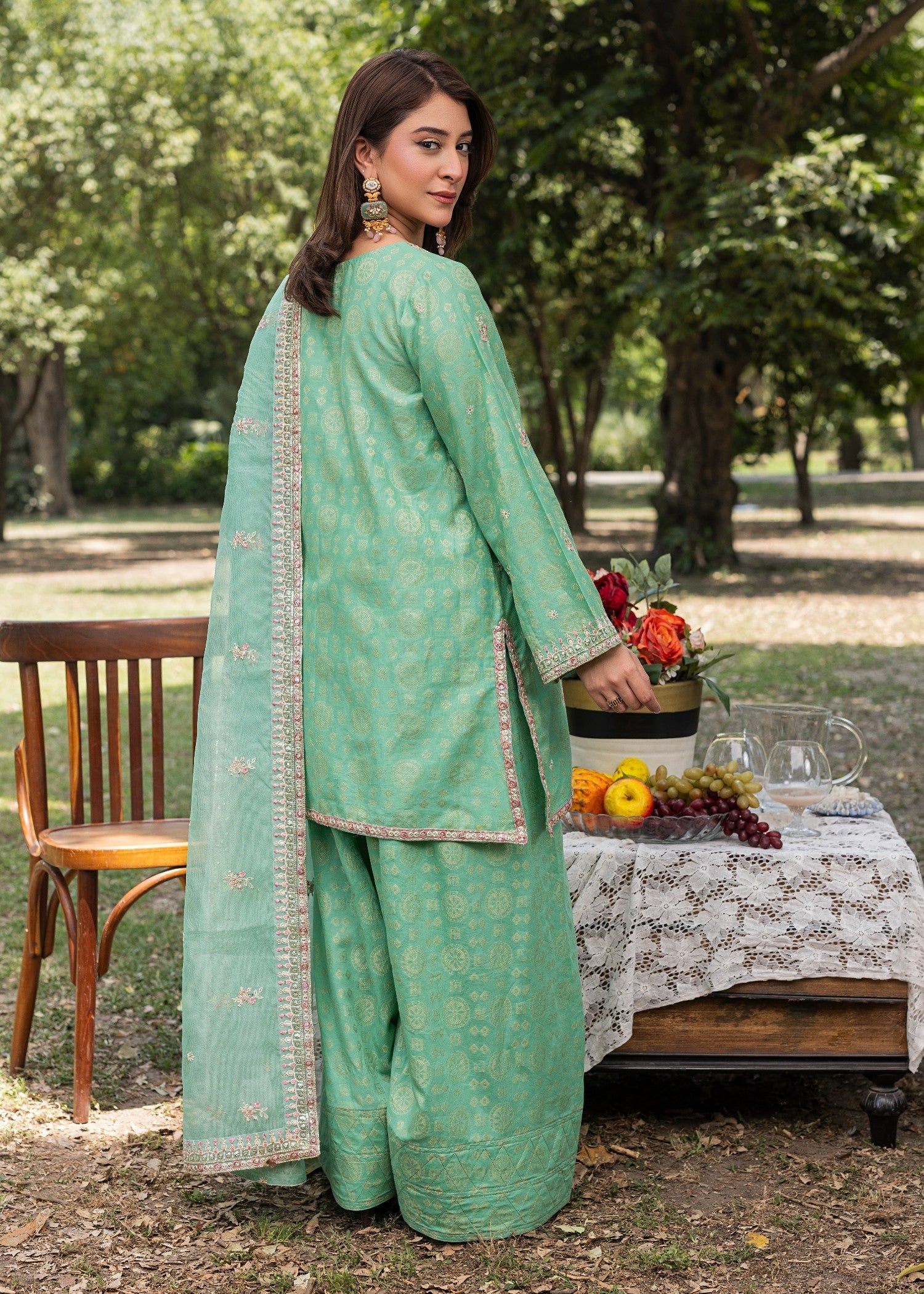 jacquard Kurta Set in Moss green