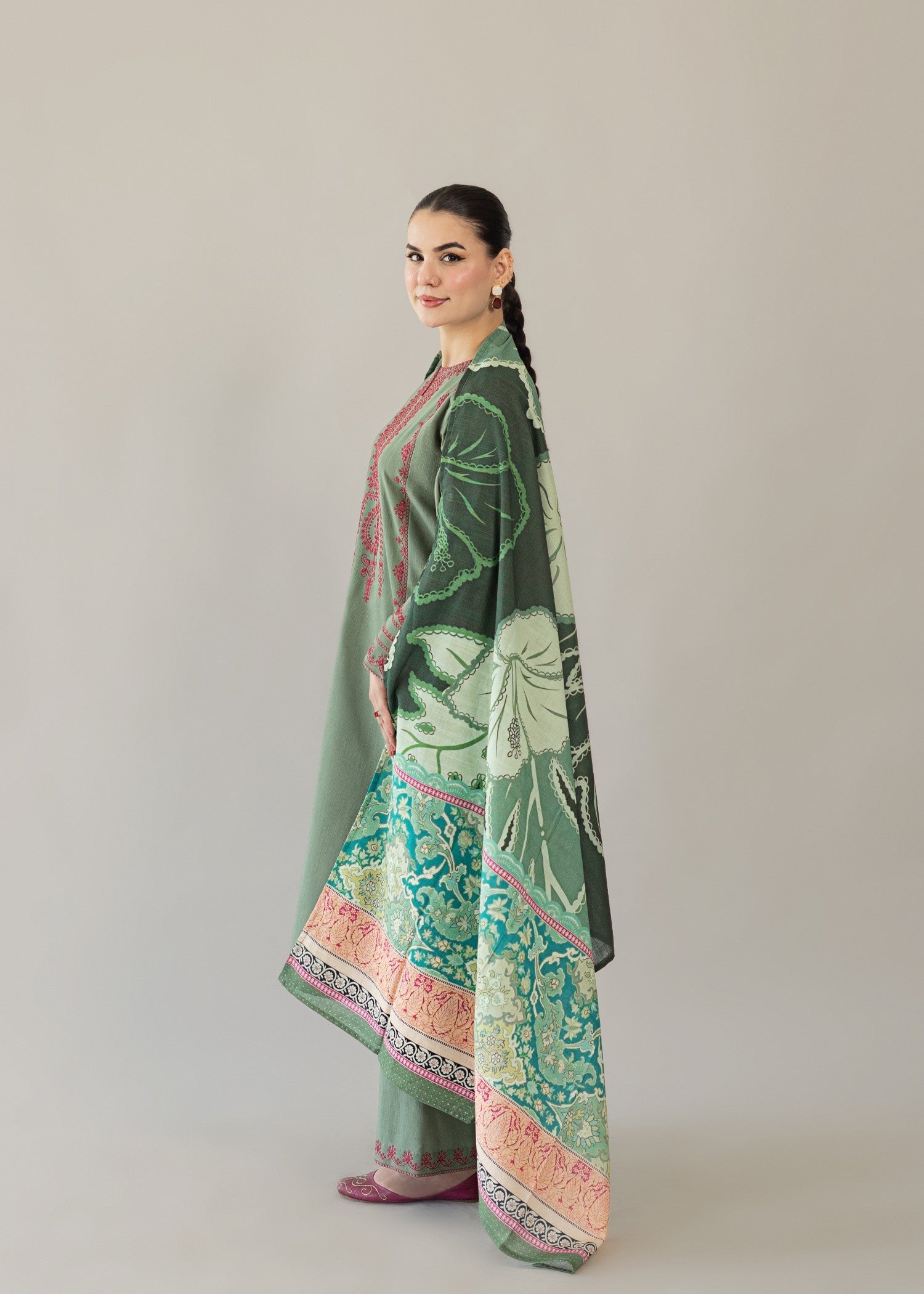 slub khaddar Kurta Set in Shocking pink, moss green