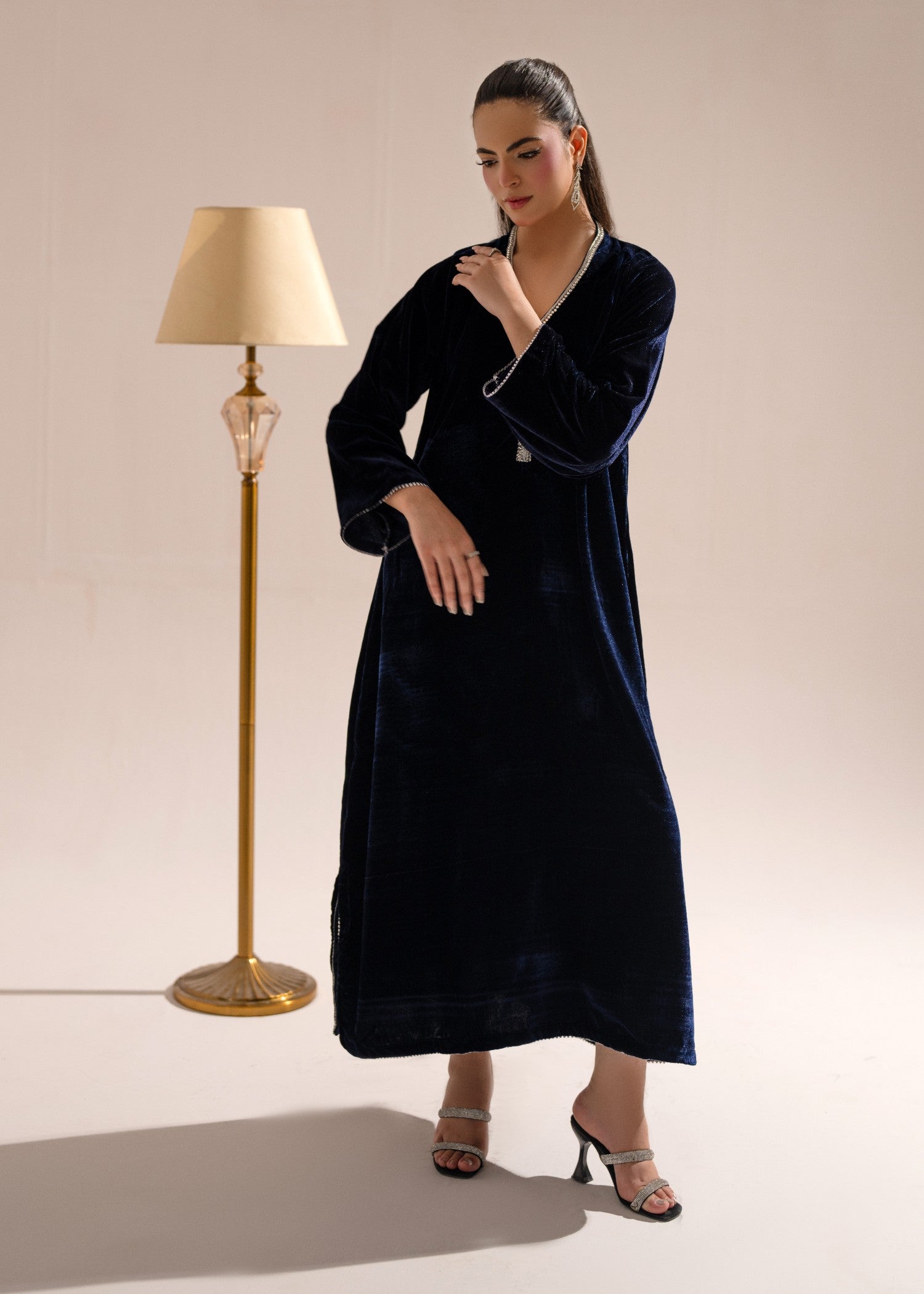 velvet Kaftan in Navy blue