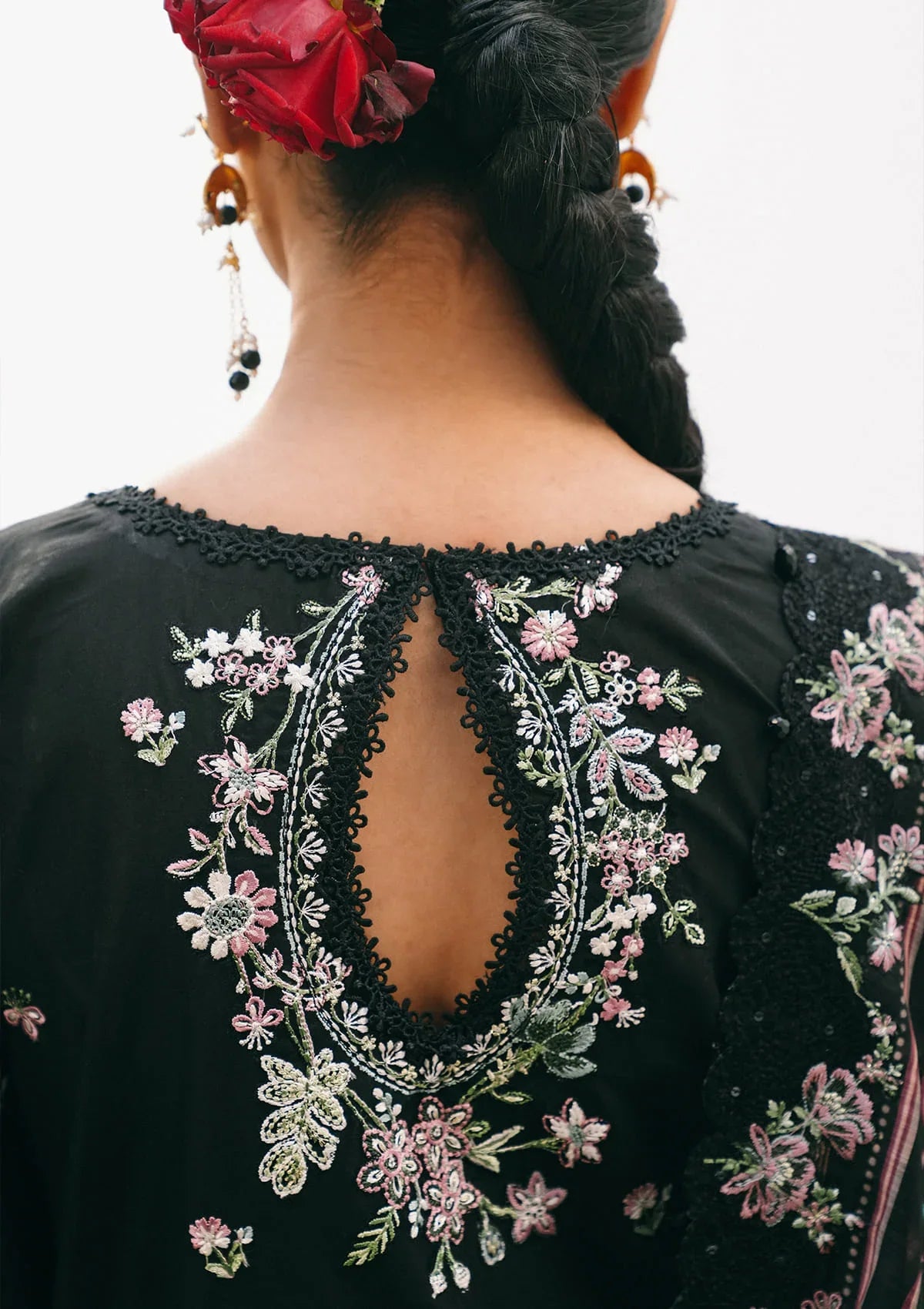 Ek Fasana Luxury Lawn – KLB-3B SIYAARA