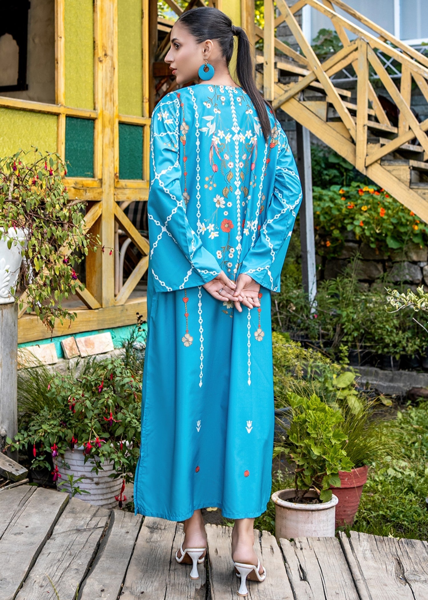 crepe Kaftan in Dark cyan