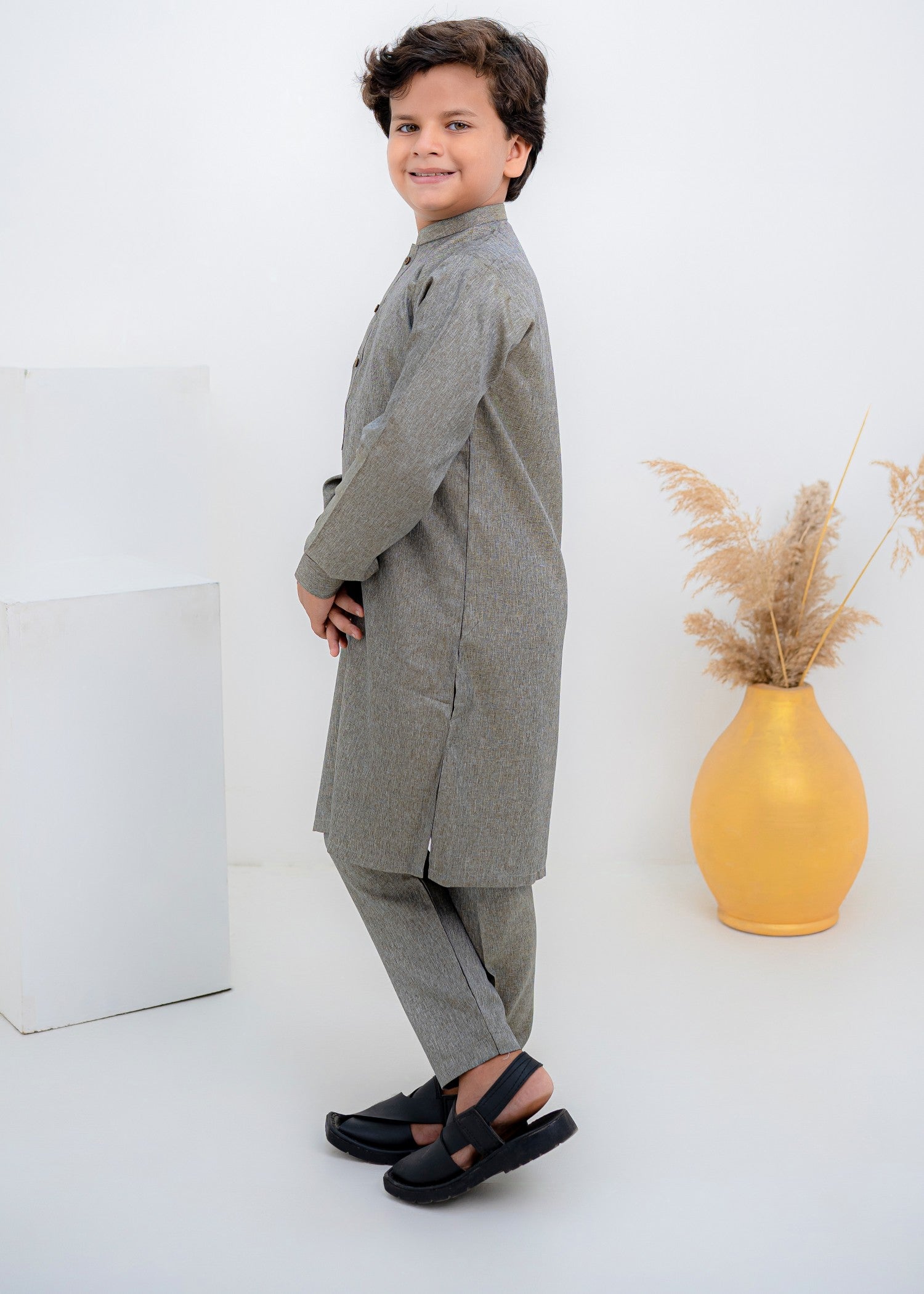 textured wash & wear Kurta Set in Grey