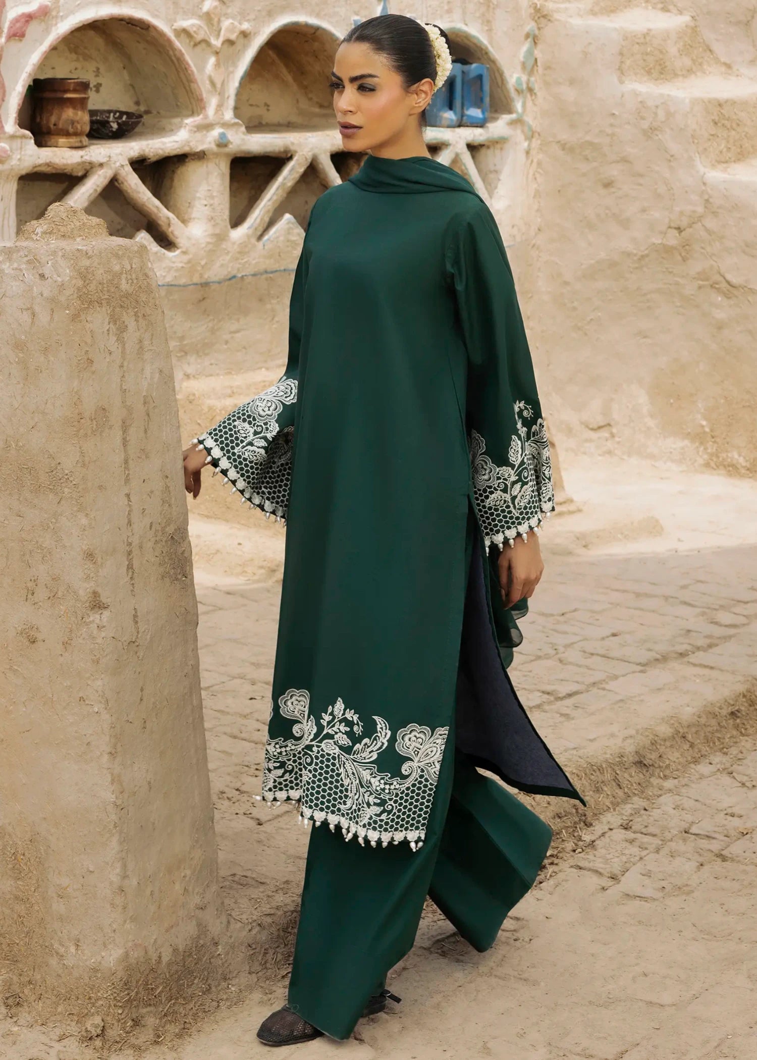 lawn cotton Kurta Set in Hunter green