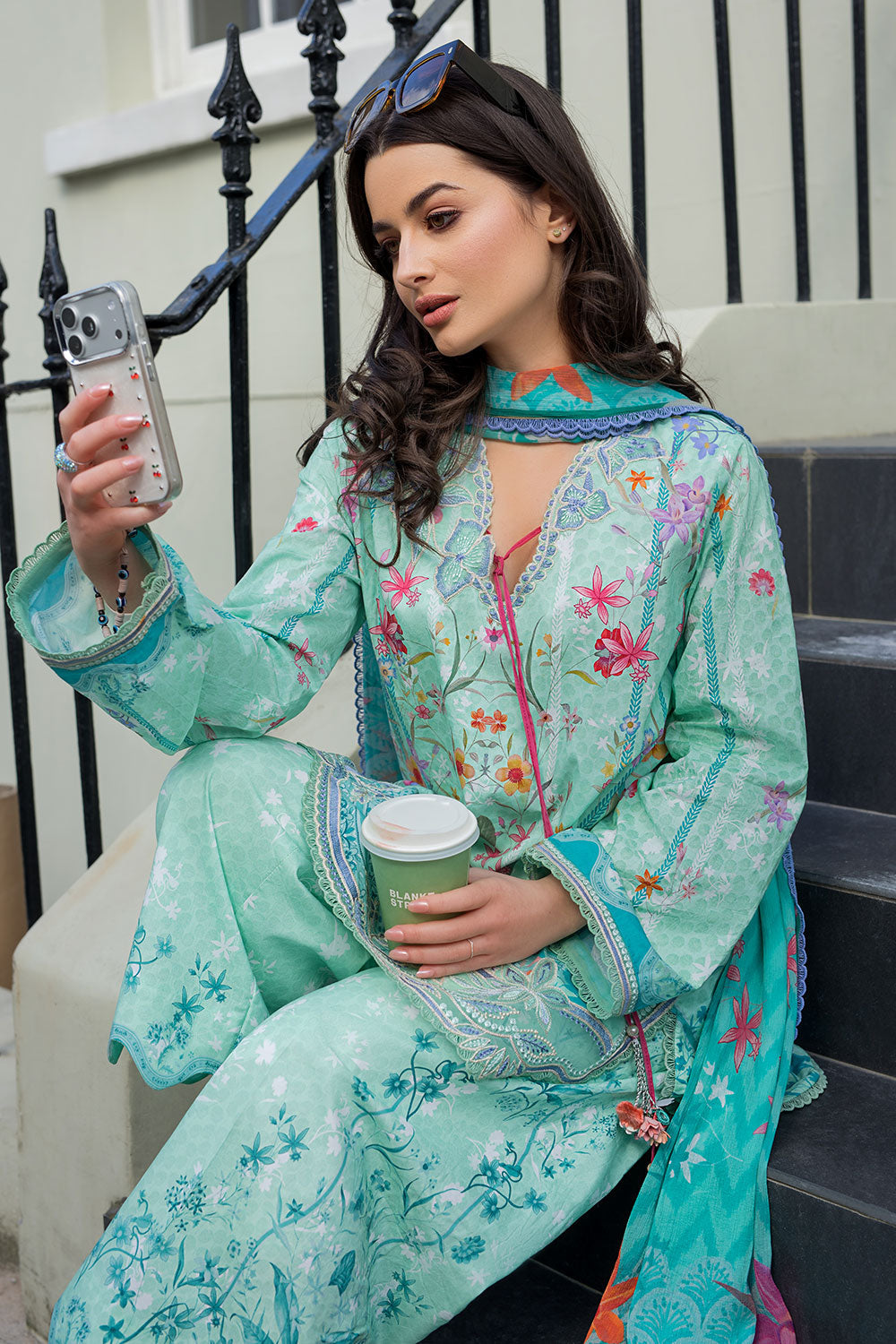 Lawn Prints – Design 3B