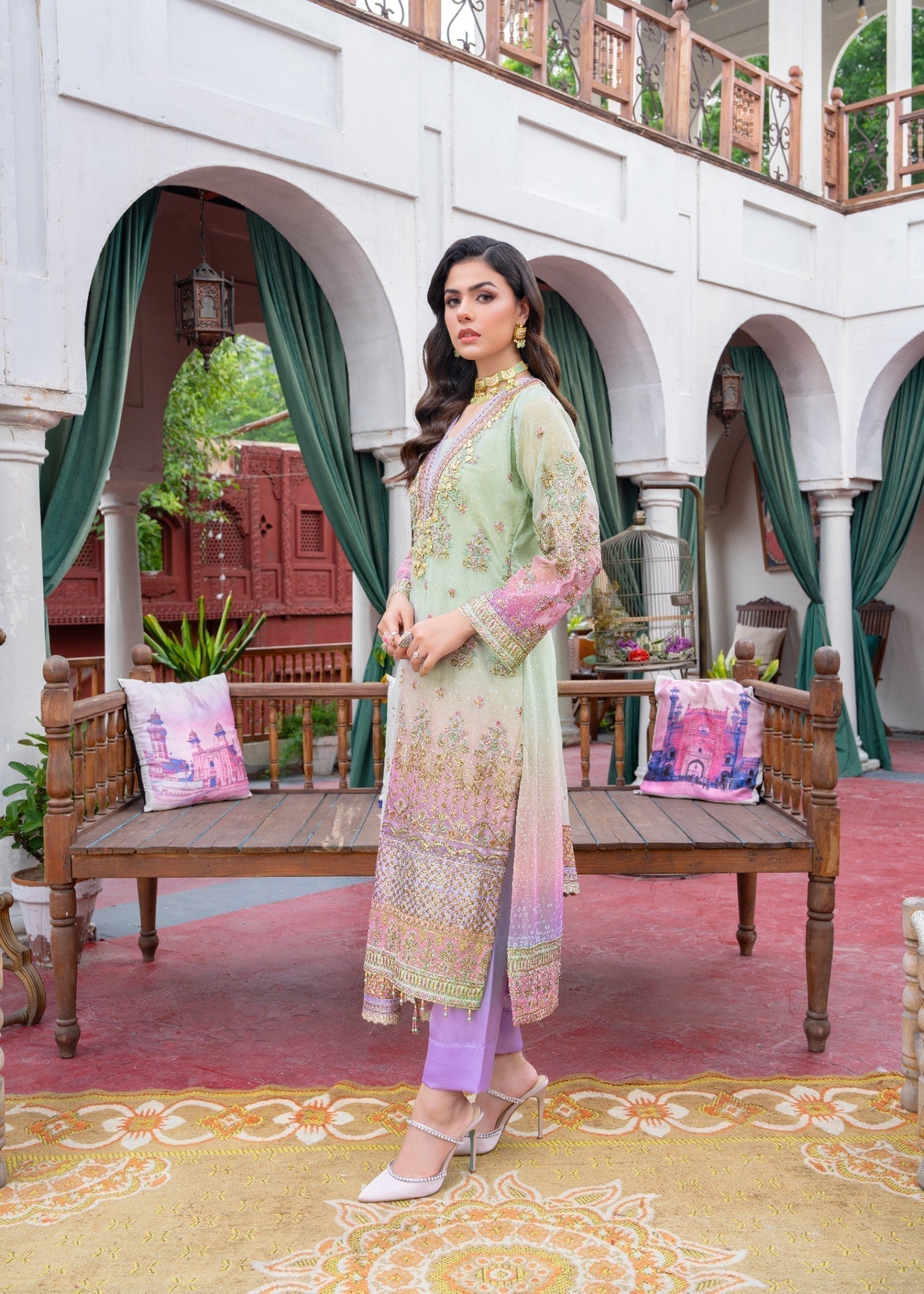 pk chiffon Kurta Set in Multi