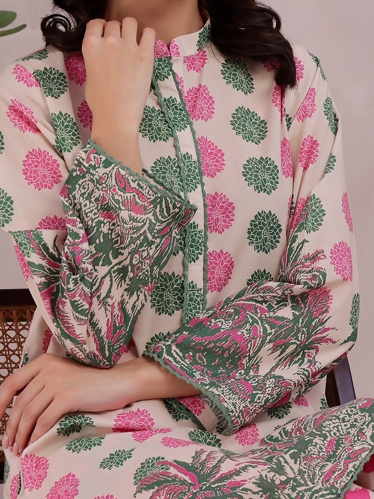 lawn Kurta Set in Green, pink