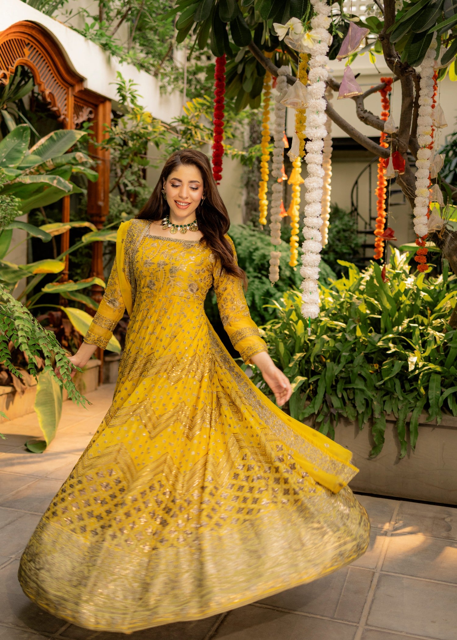 chiffon Pishwas in Mustard