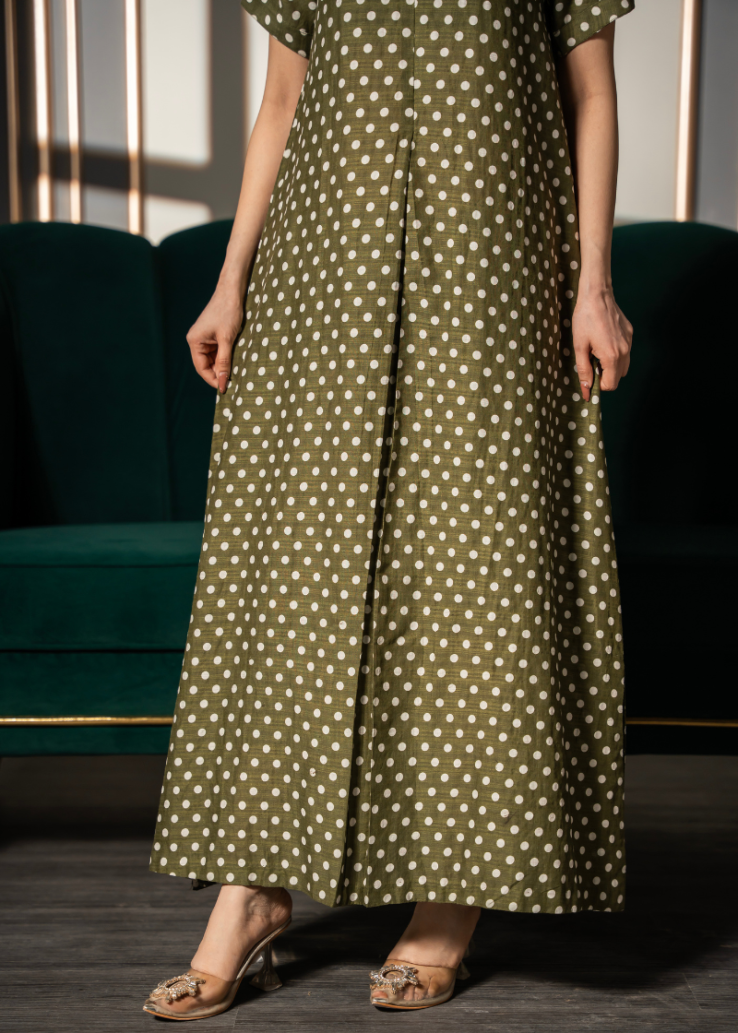 lawn Kaftan in Olive green