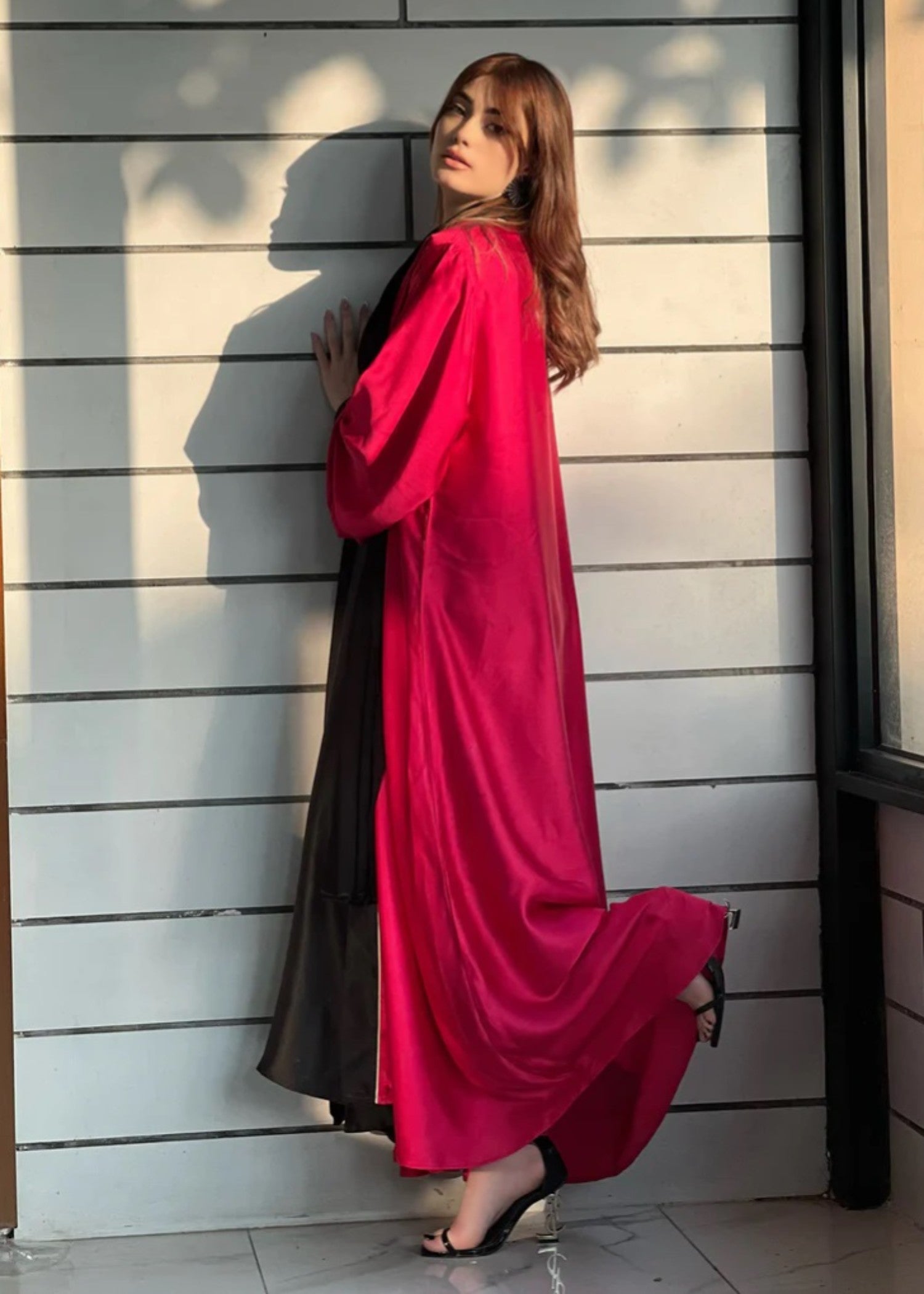 silk Abaya in Rose red