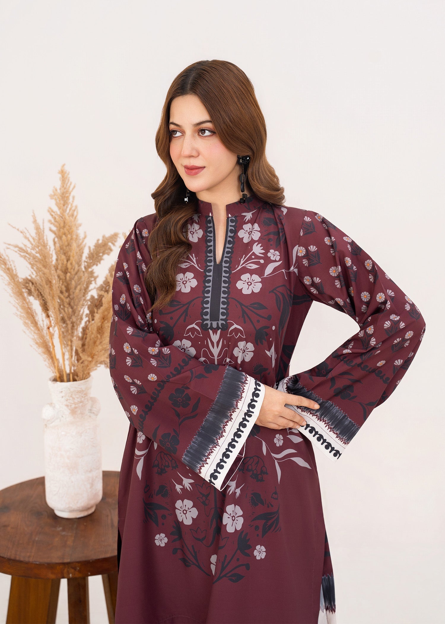 grip Kurta Set in Brown