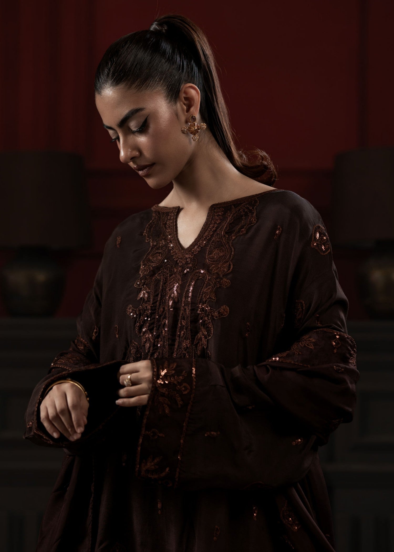 raw silk Kaftan in Brunette brown