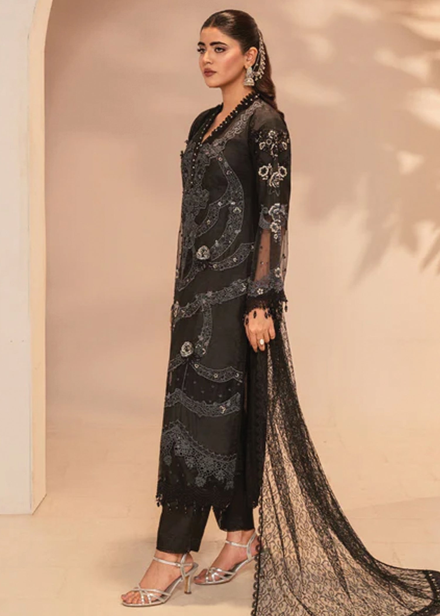 raw silk Kurta Set in Black