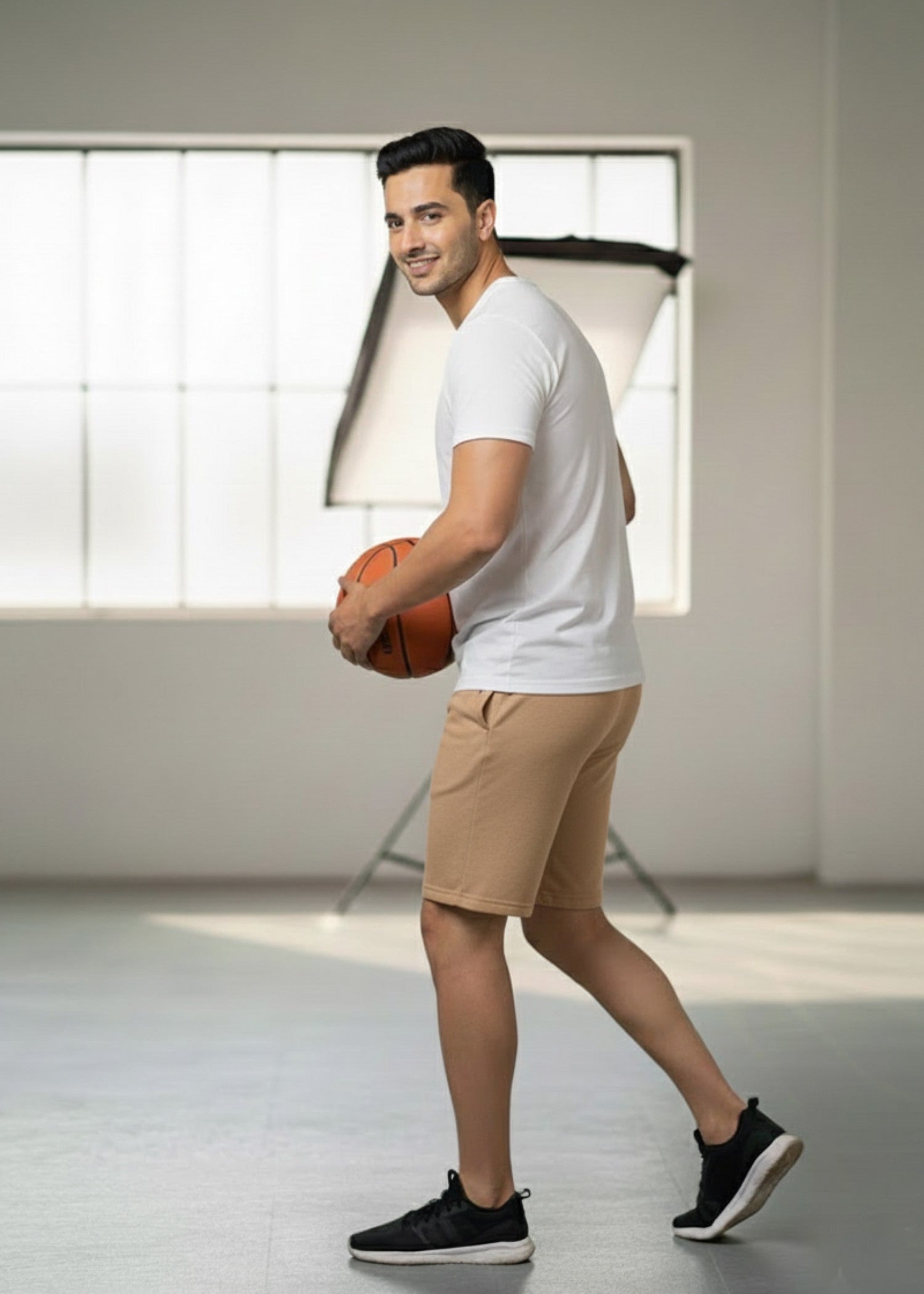terry Shorts in Sand brown
