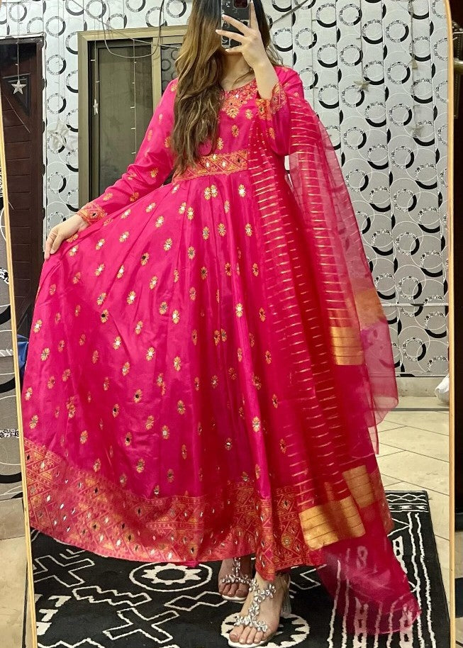 lawn Maxi in Shocking pink
