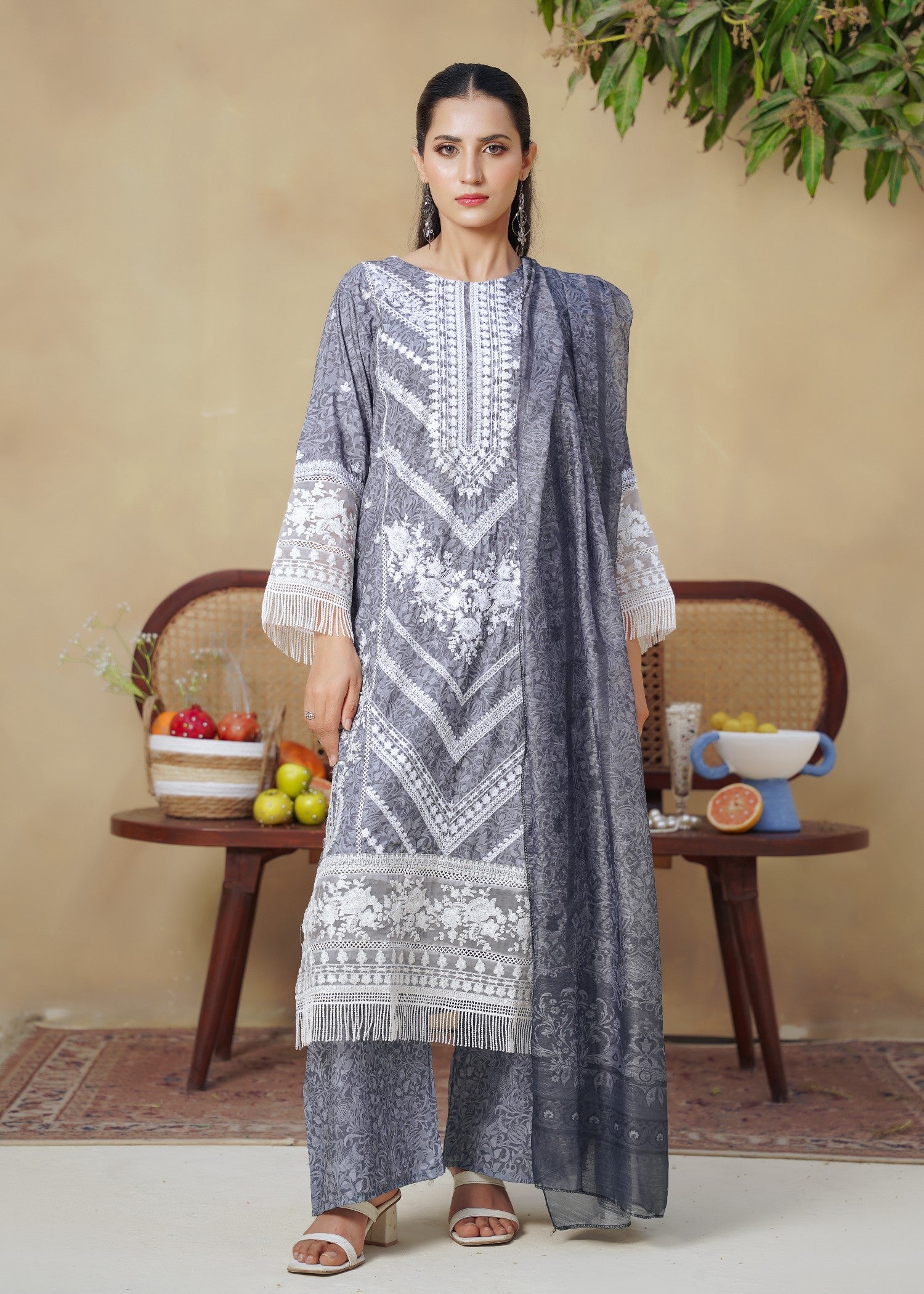 khaddi net Kurta Set in Cool grey