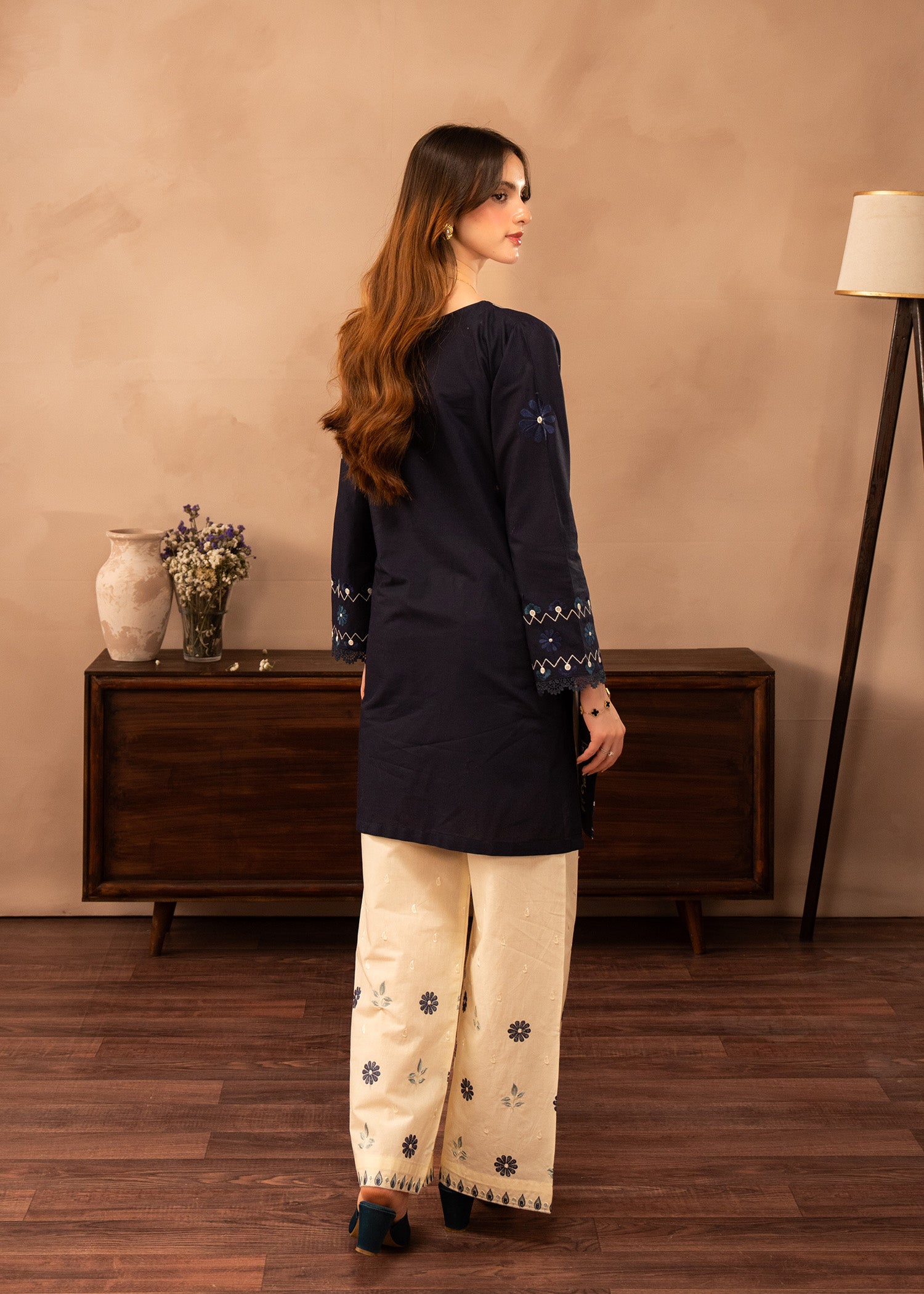 lawn Kurta Set in White, navy blue