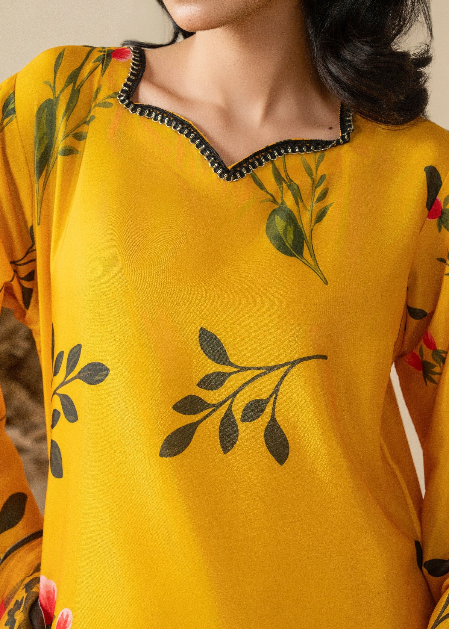 silk grip Kurta Set in Gold
